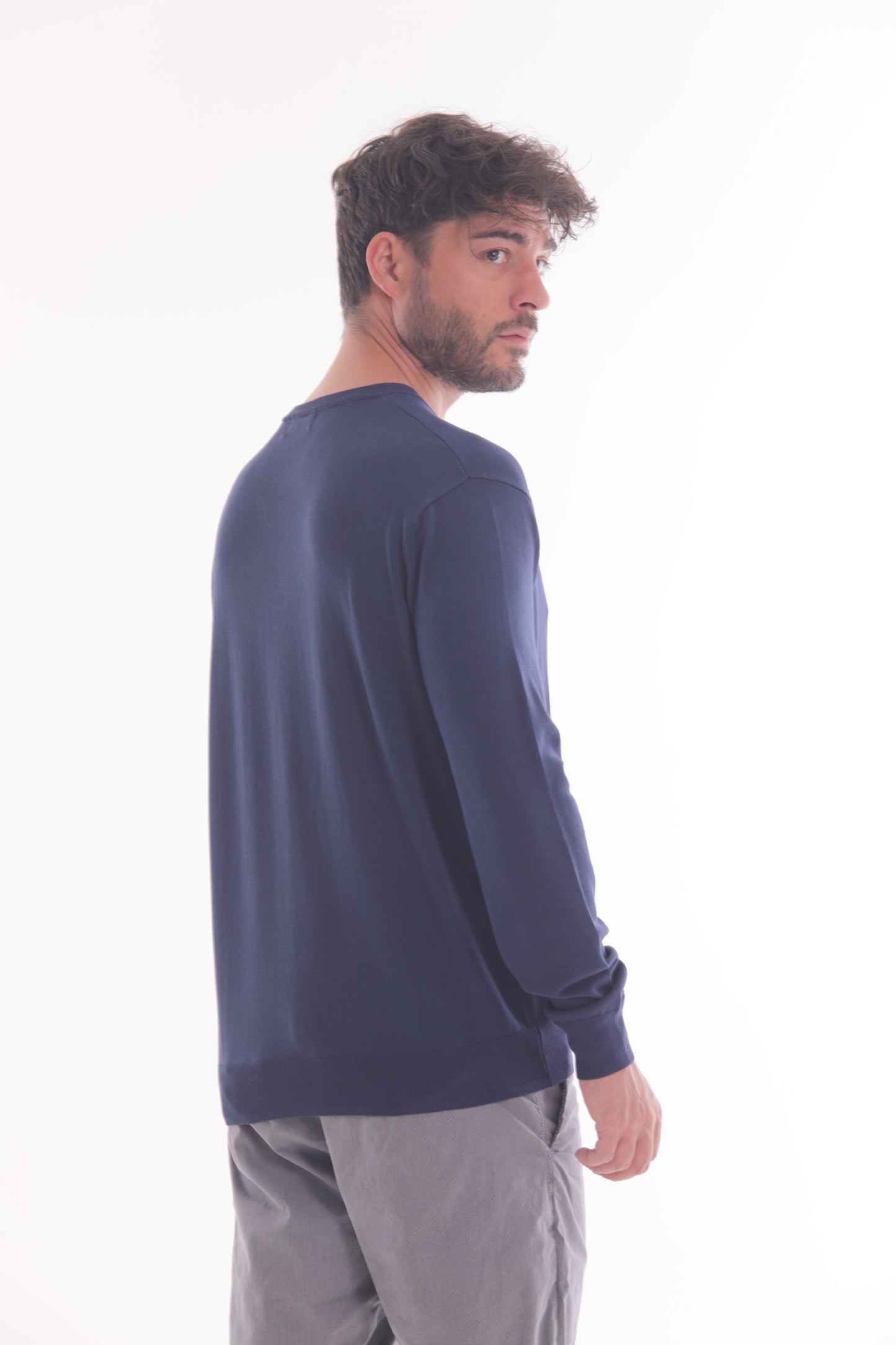 MAGLIA A MANICHE LUNGHE BASIC