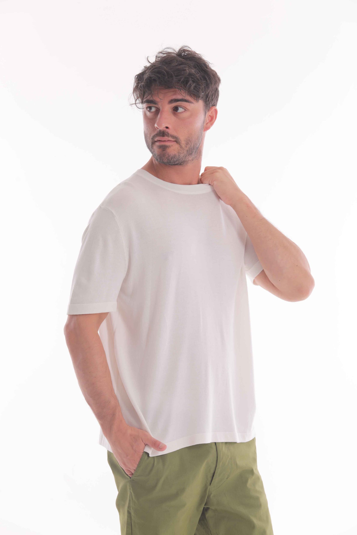 MAGLIETTA IN MAGLIA