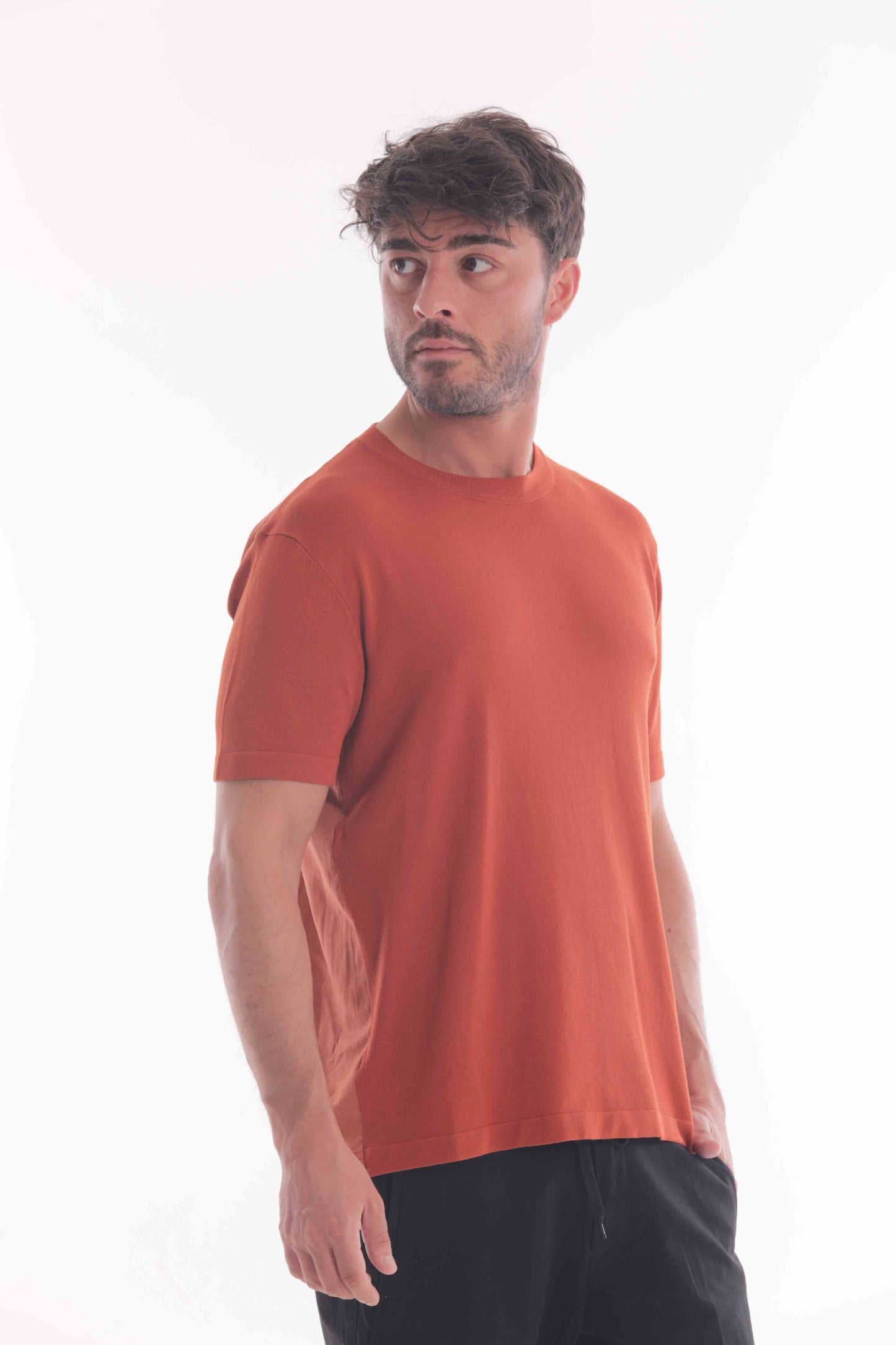 MAGLIETTA IN MAGLIA