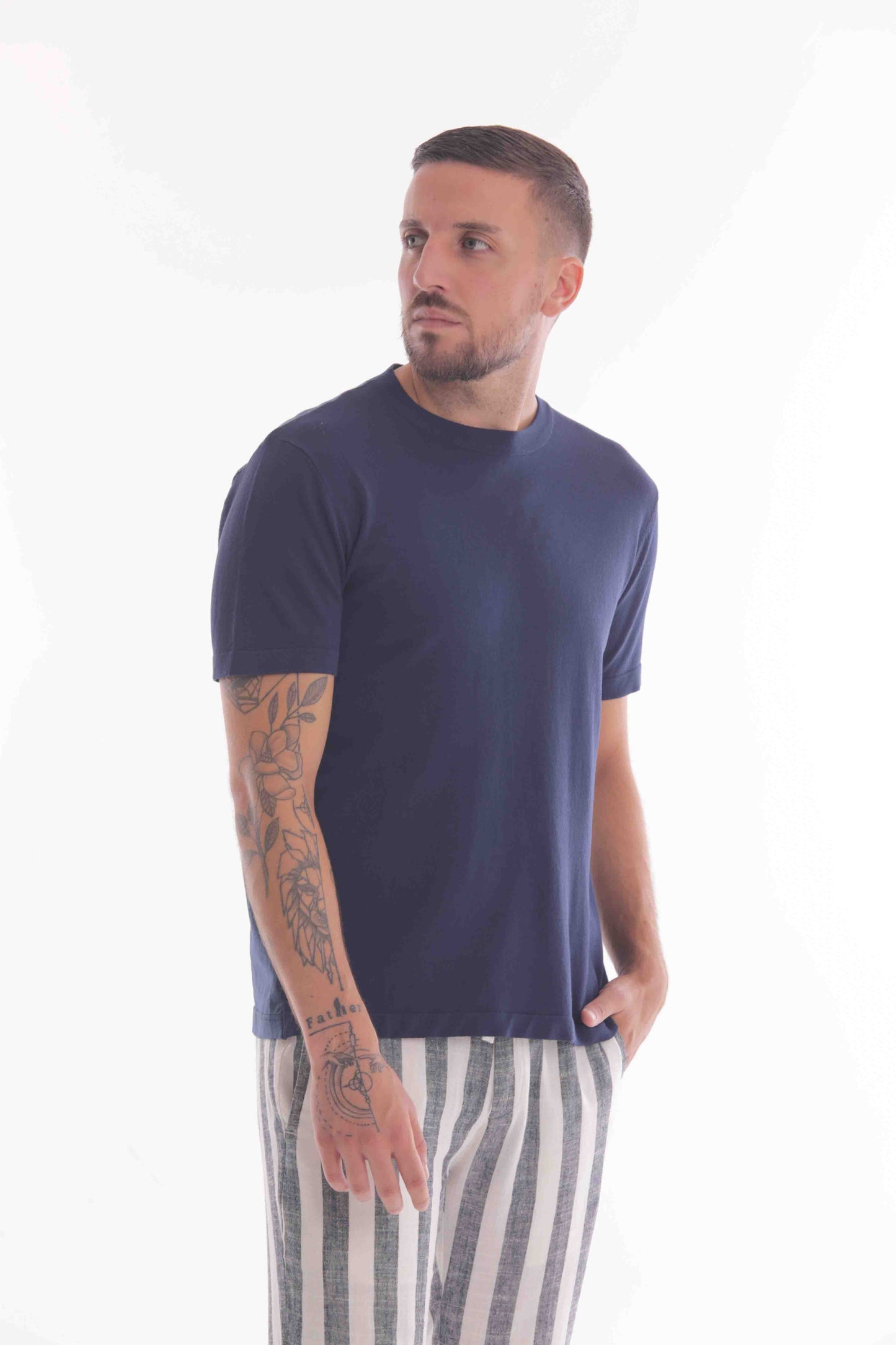 MAGLIETTA IN MAGLIA
