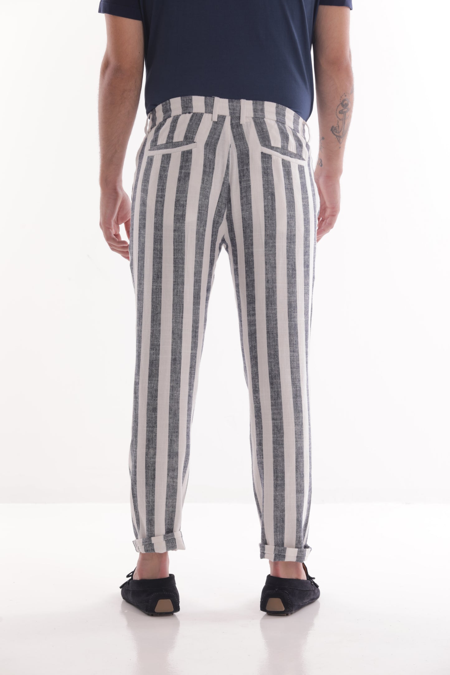 PANTALONI DI LINO A RIGHE