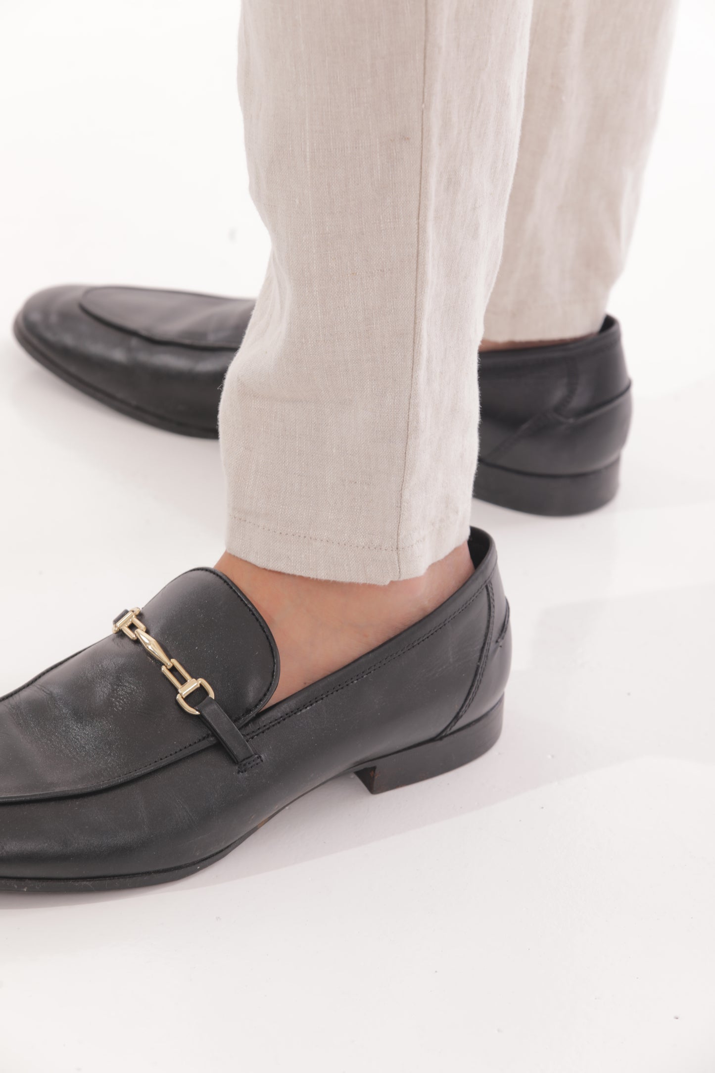 PANTALONE DI LINO