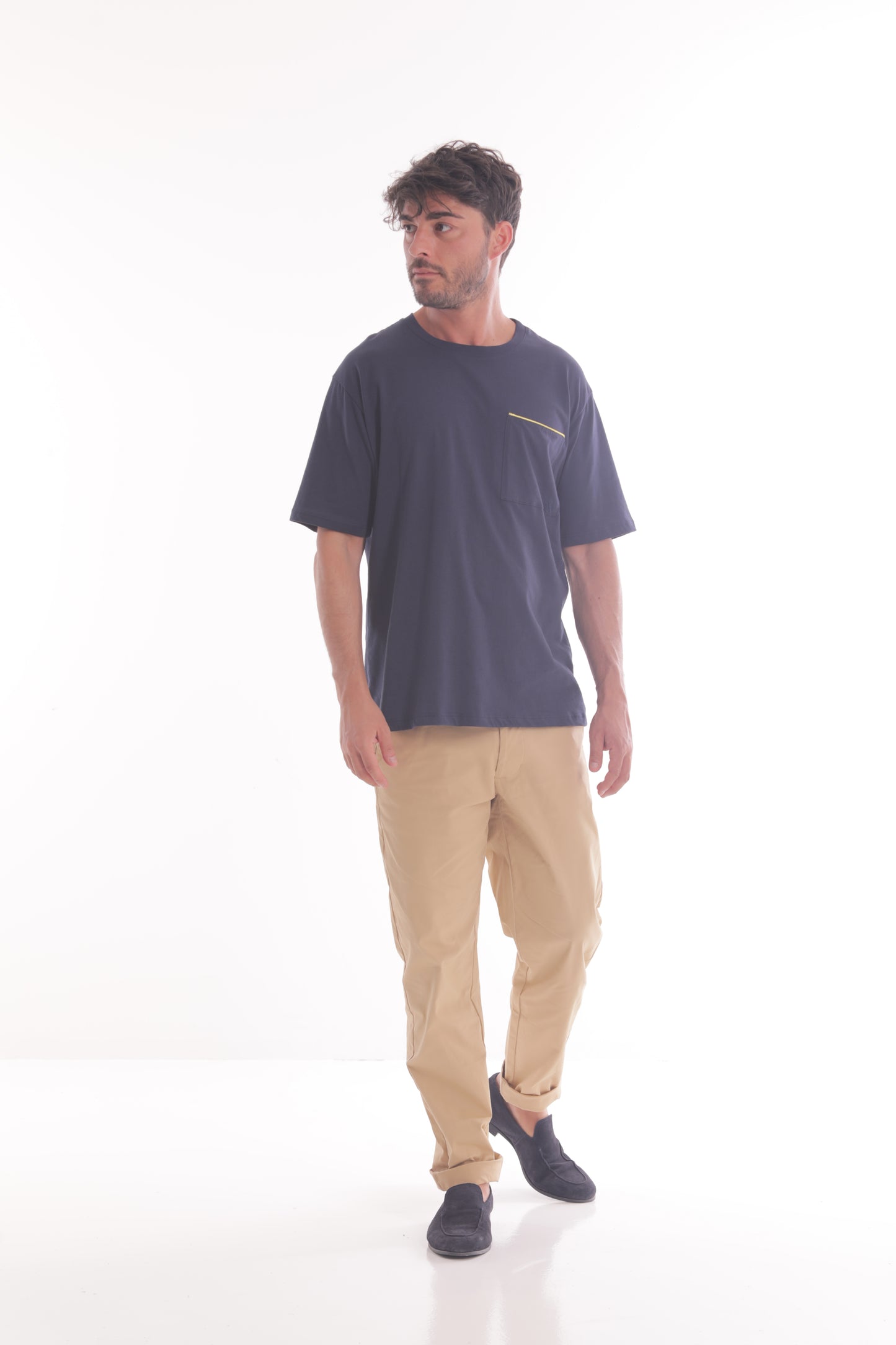 PANTALONE DETTAGLIO CINTURINI SUI FIANCHI