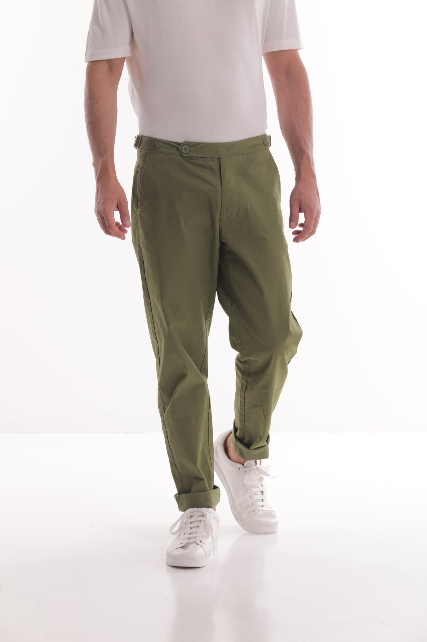 PANTALONE DETTAGLIO CINTURINI SUI FIANCHI