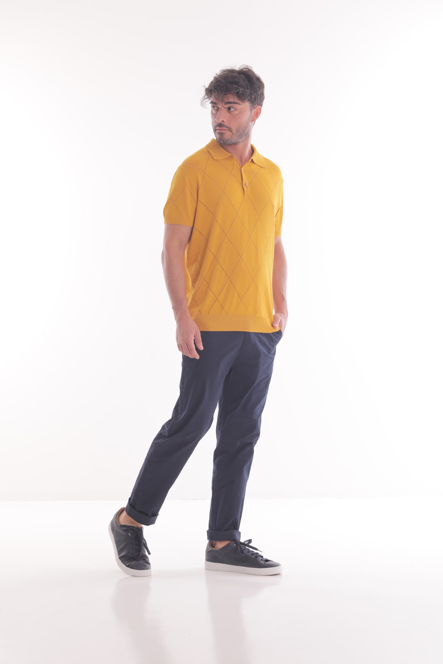 PANTALONE DETTAGLIO CINTURINI SUI FIANCHI