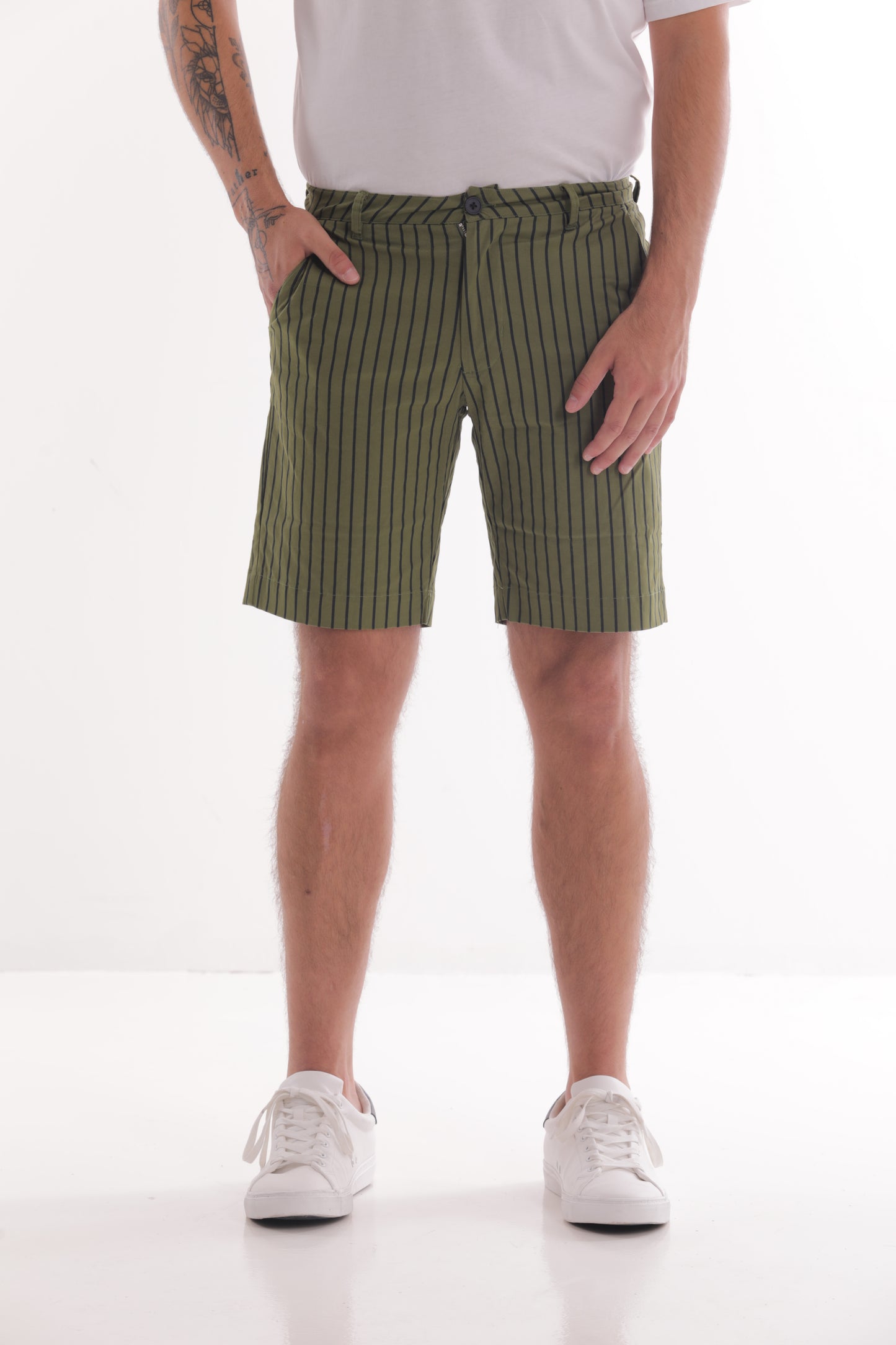 PANTALONE BERMUDA A RIGHE
