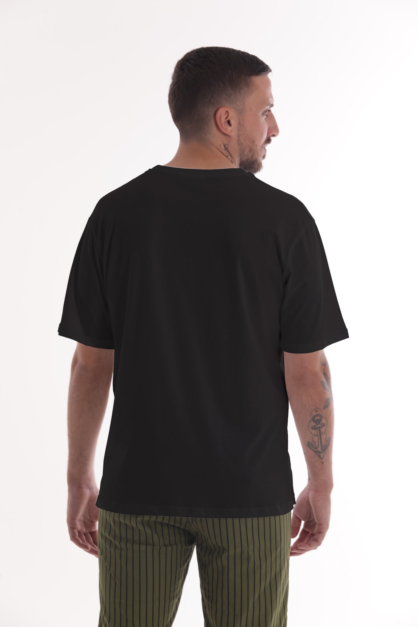 T-SHIRT CON STAMPA 7X8