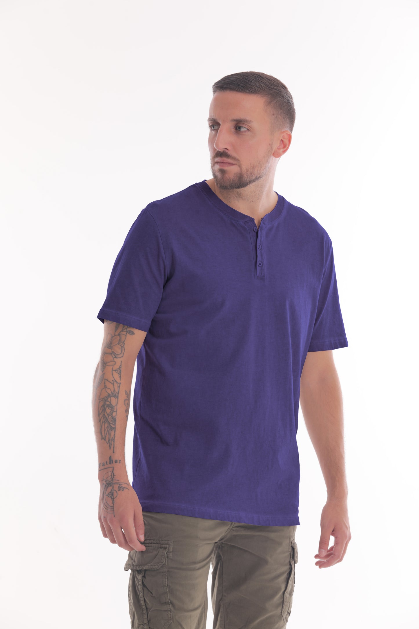 T-SHIRT COLLO BOTTONI