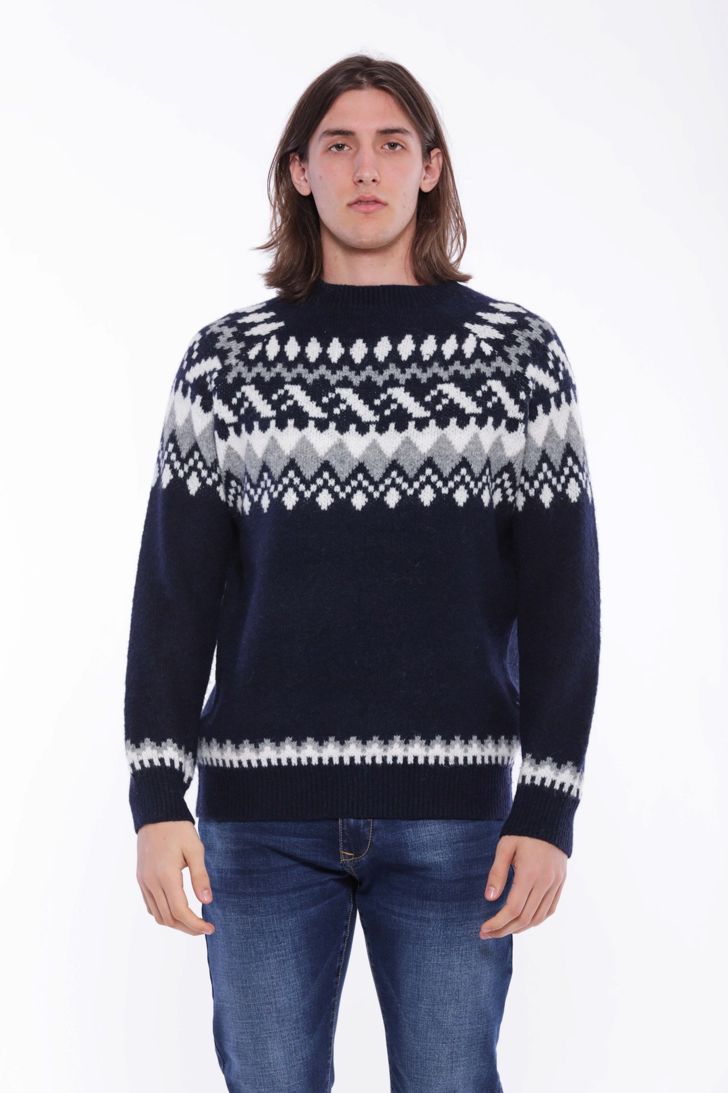MAGLIA CON MOTIVO JACQUARD