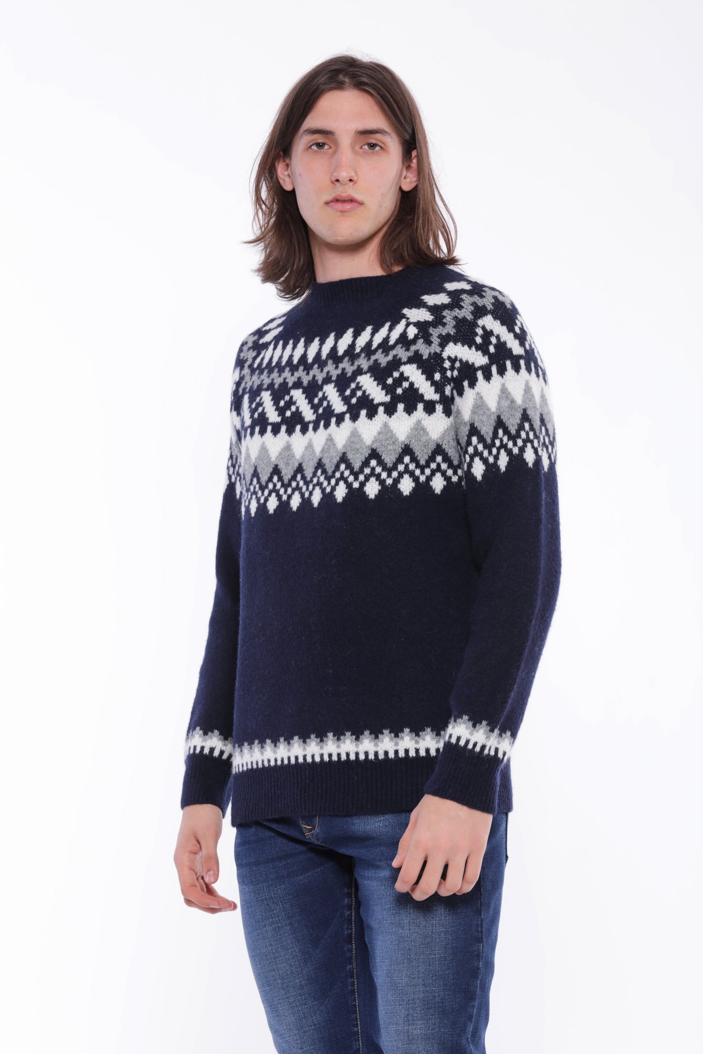 MAGLIA CON MOTIVO JACQUARD