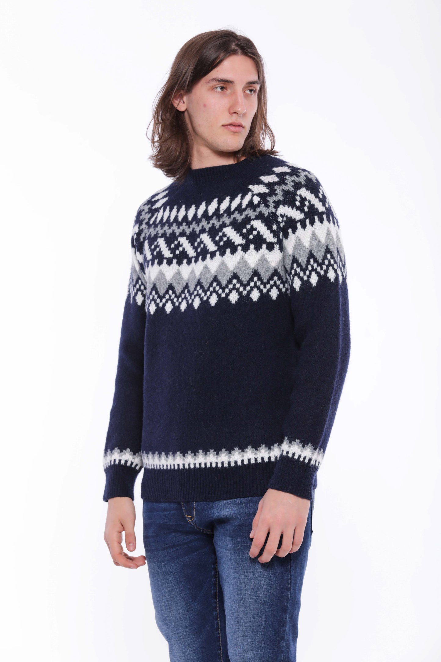 MAGLIA CON MOTIVO JACQUARD