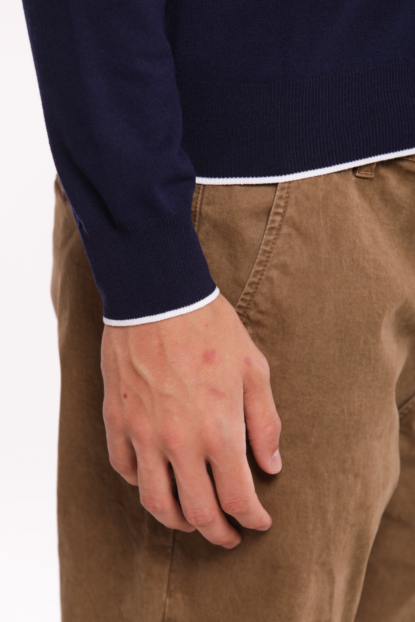 MAGLIA PULLOVER GIROCOLLO IN MISTO VISCOSA