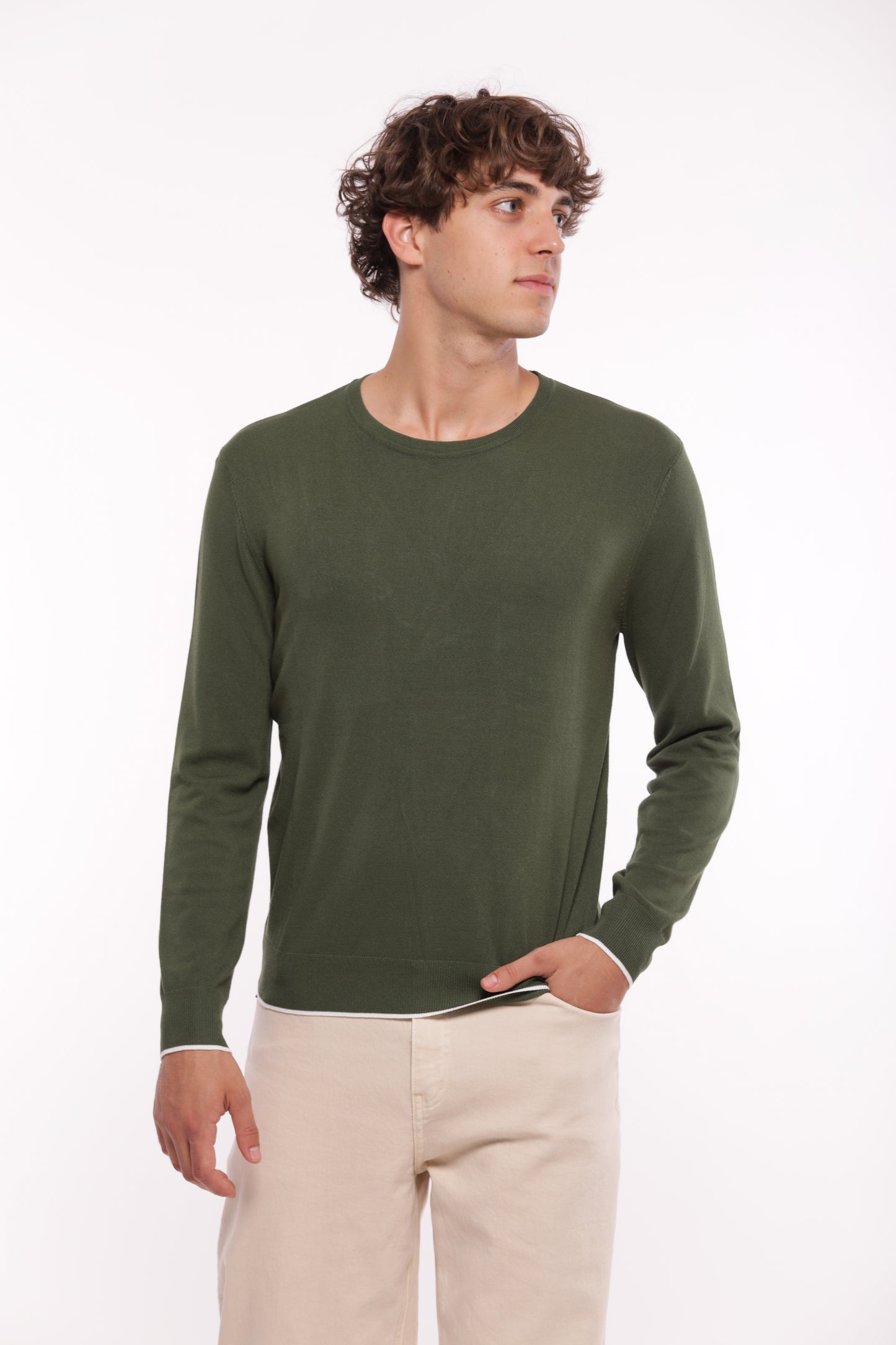 MAGLIA PULLOVER GIROCOLLO IN MISTO VISCOSA