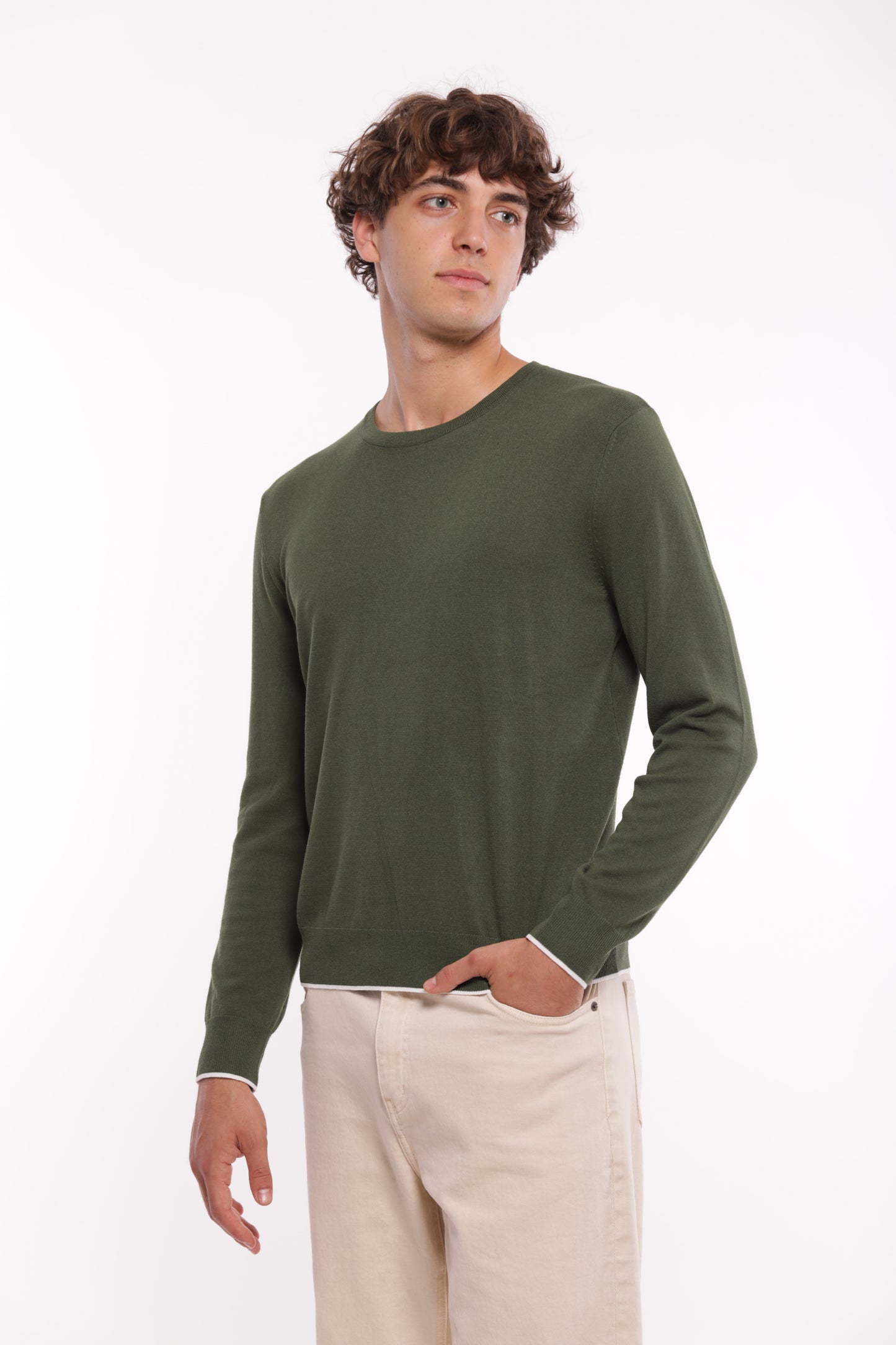 MAGLIA PULLOVER GIROCOLLO IN MISTO VISCOSA