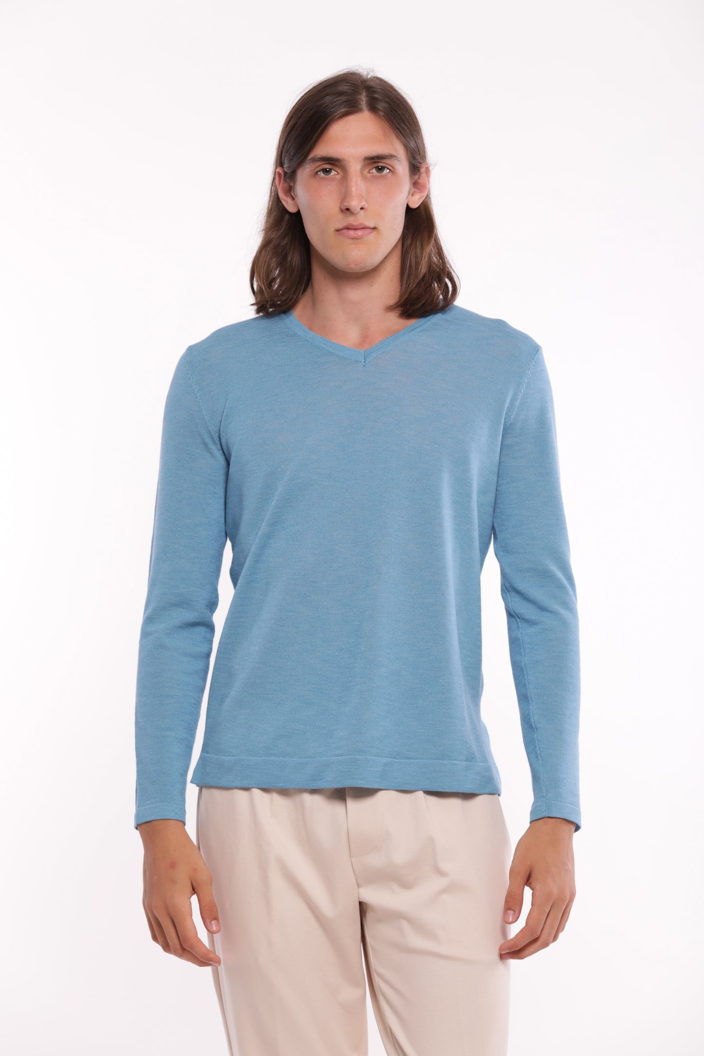 MAGLIA SCOLLO A V IN MISTO VISCOSA