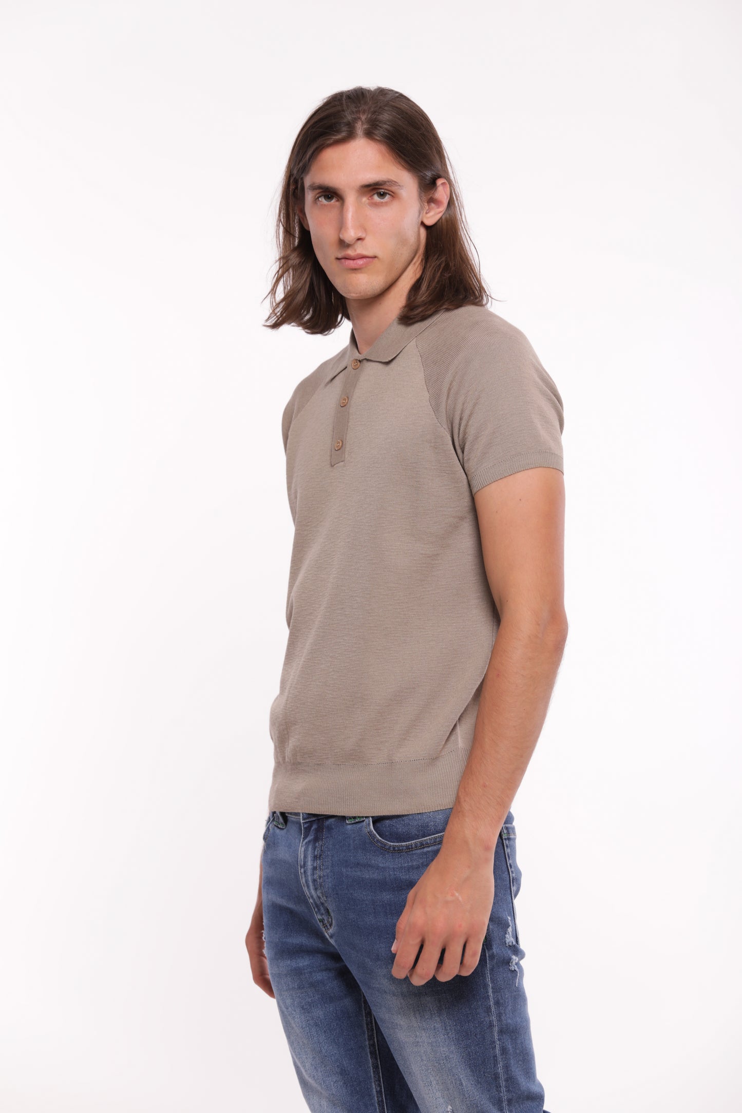 POLO IN MAGLIA CON BOTTONE