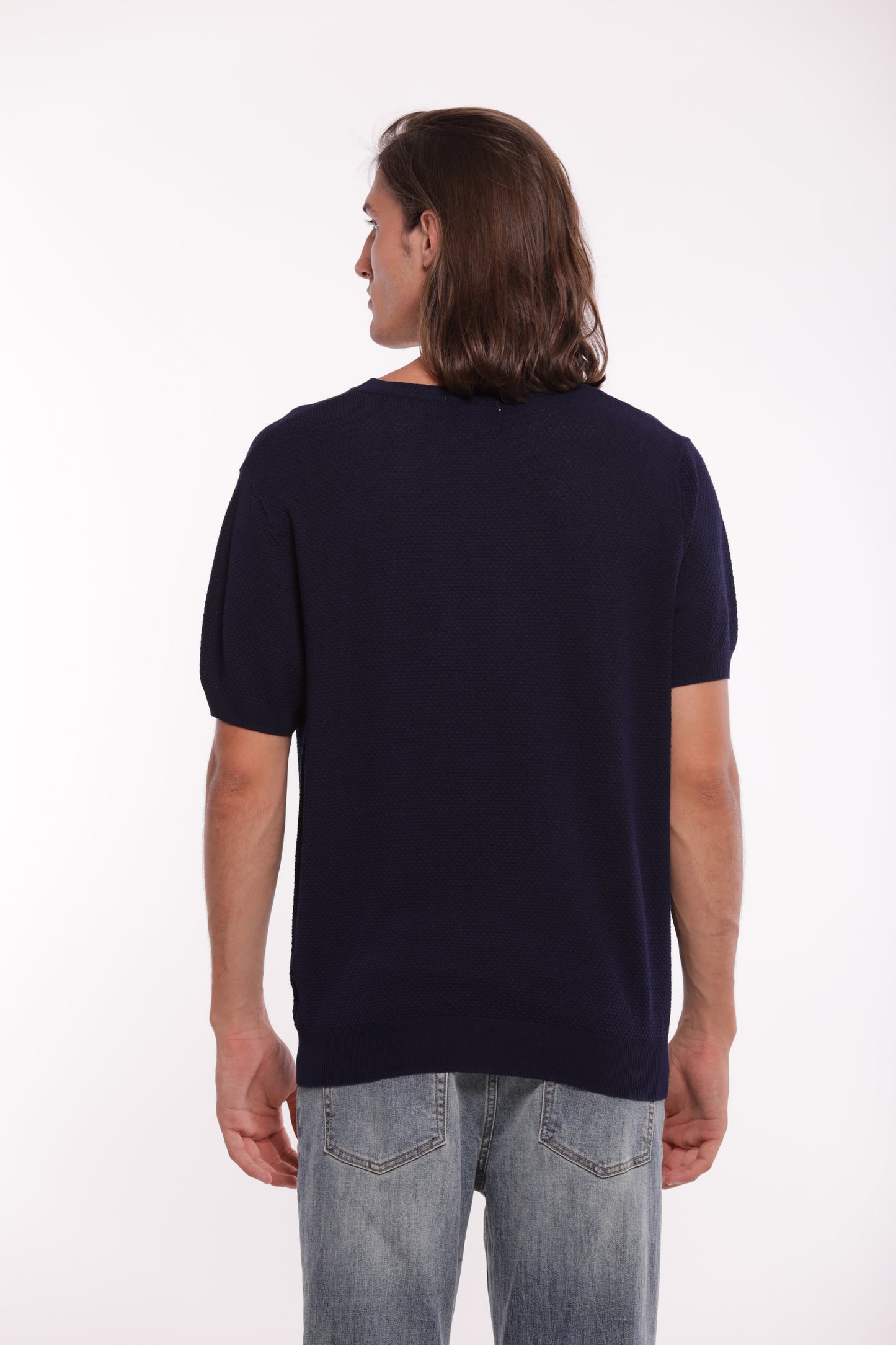 MAGLIA CON STRUTTURA OPERATA