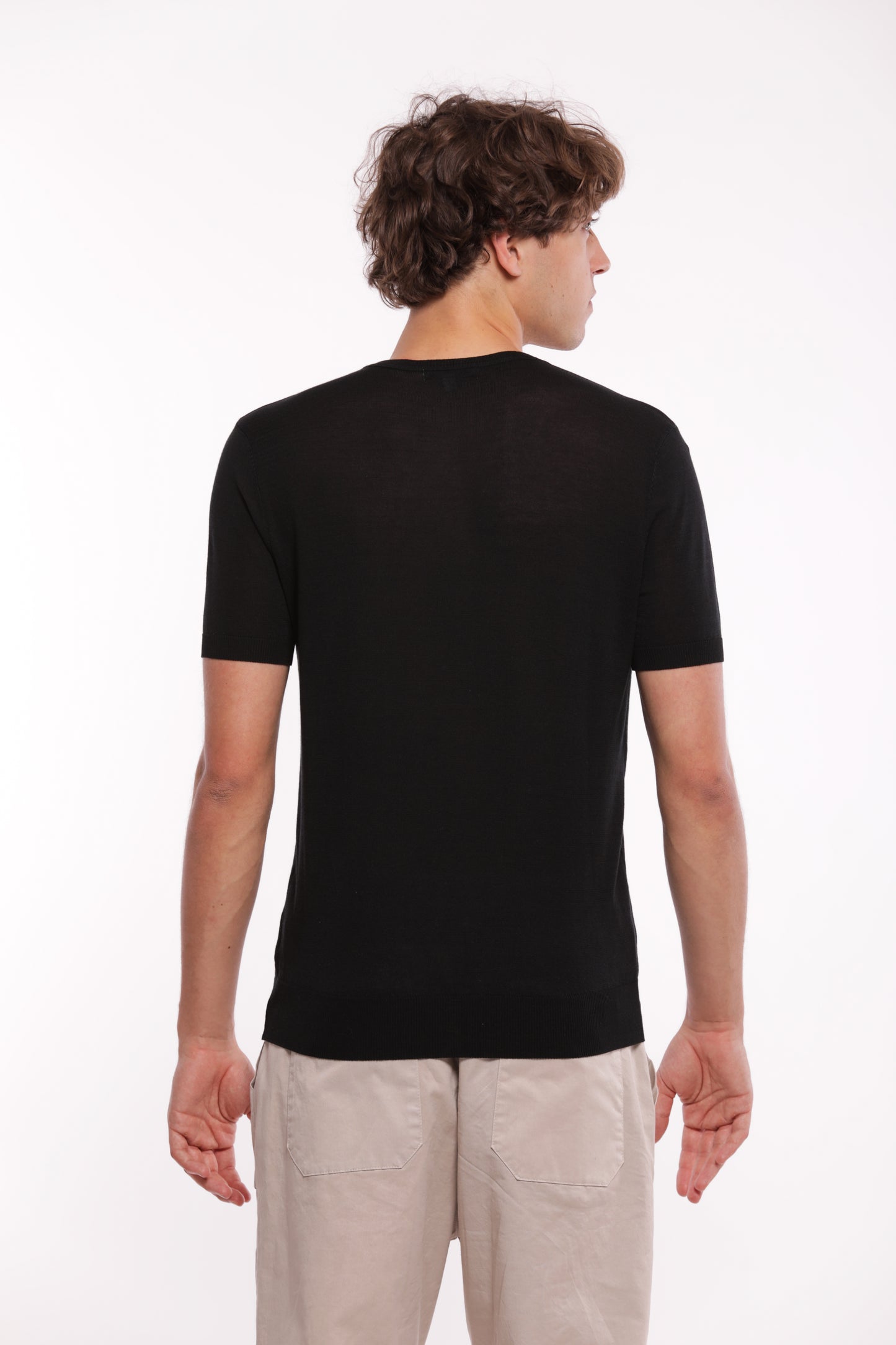 MAGLIA SCOLLO A V CON LYOCELL