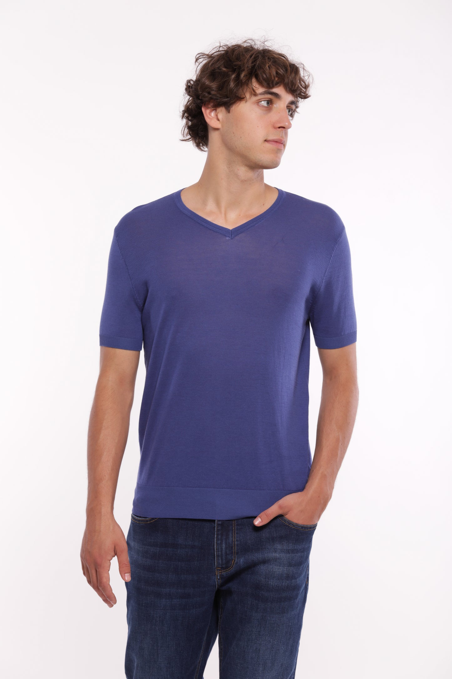 MAGLIA SCOLLO A V CON LYOCELL