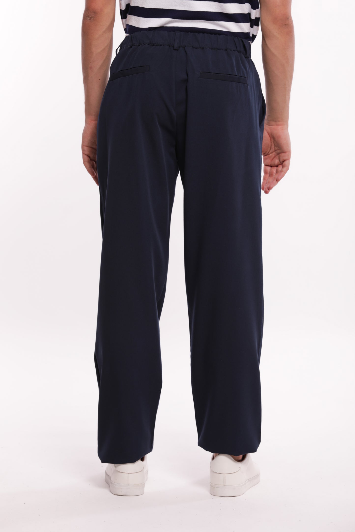 PANTALONI CON PIEGHE IN MISTO VISCOSA