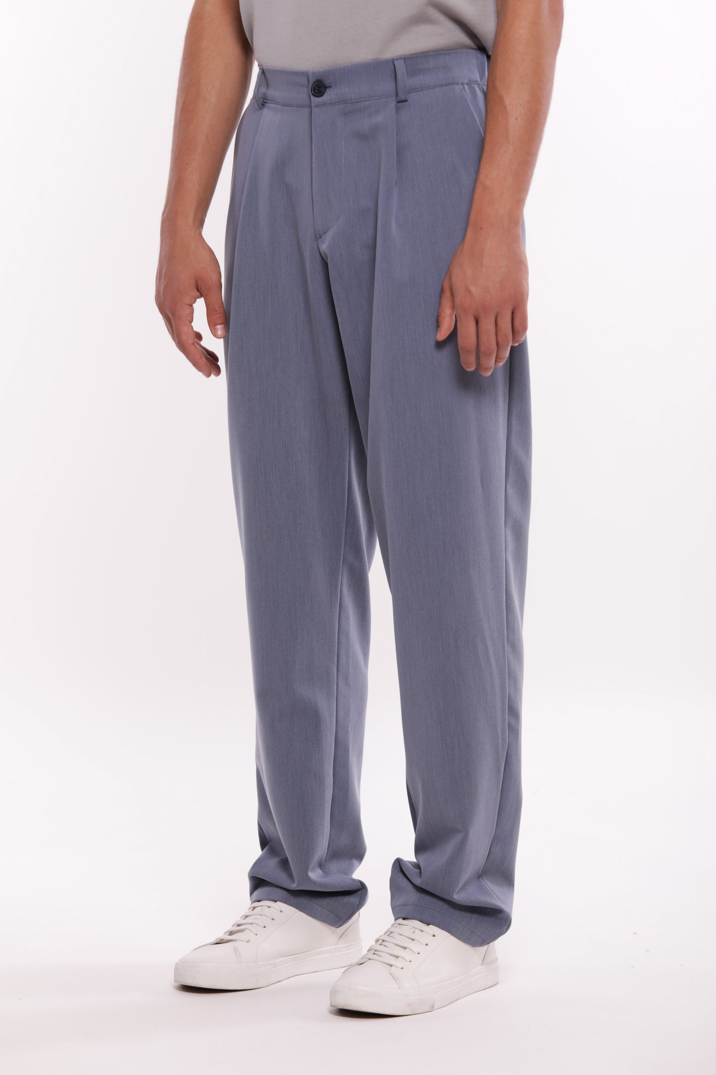 PANTALONI CON PIEGHE IN MISTO VISCOSA