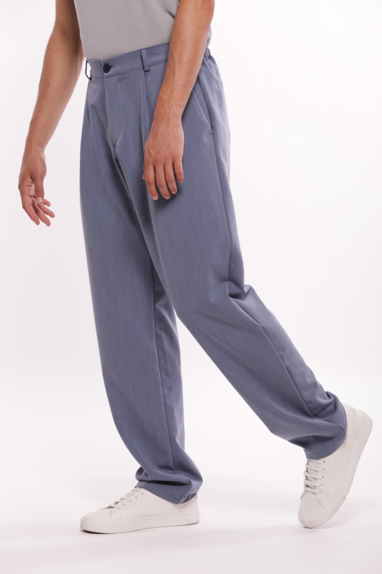PANTALONI CON PIEGHE IN MISTO VISCOSA