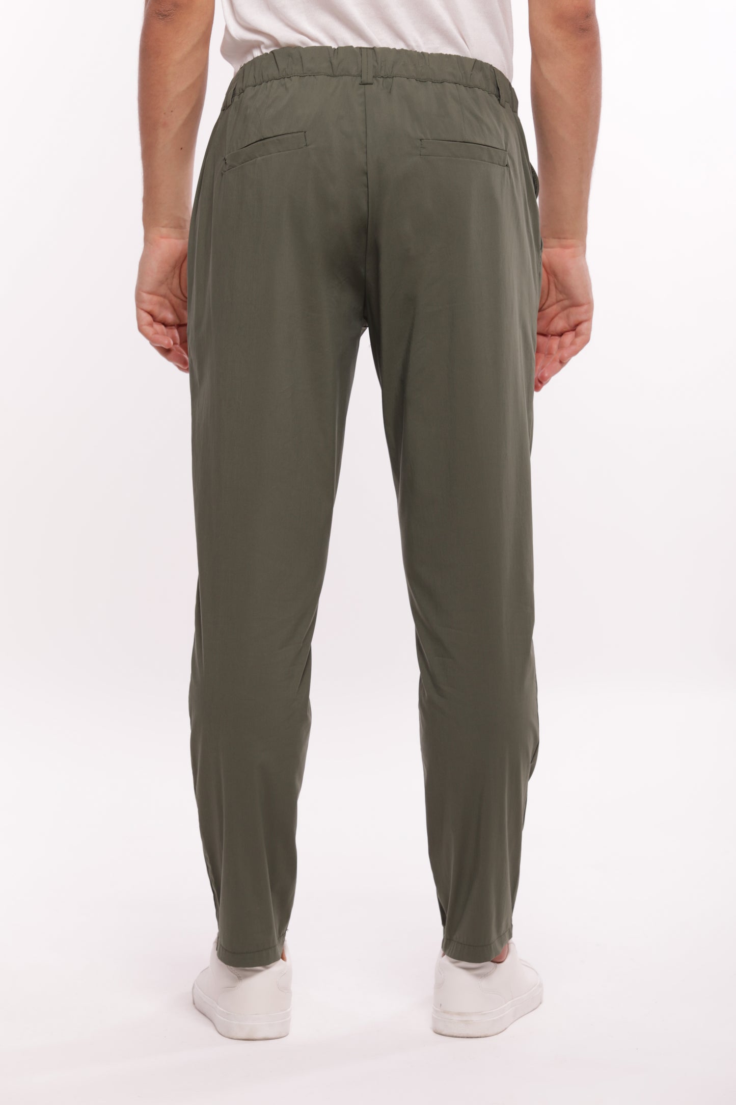 PANTALONI IN TELA PARACADUTE