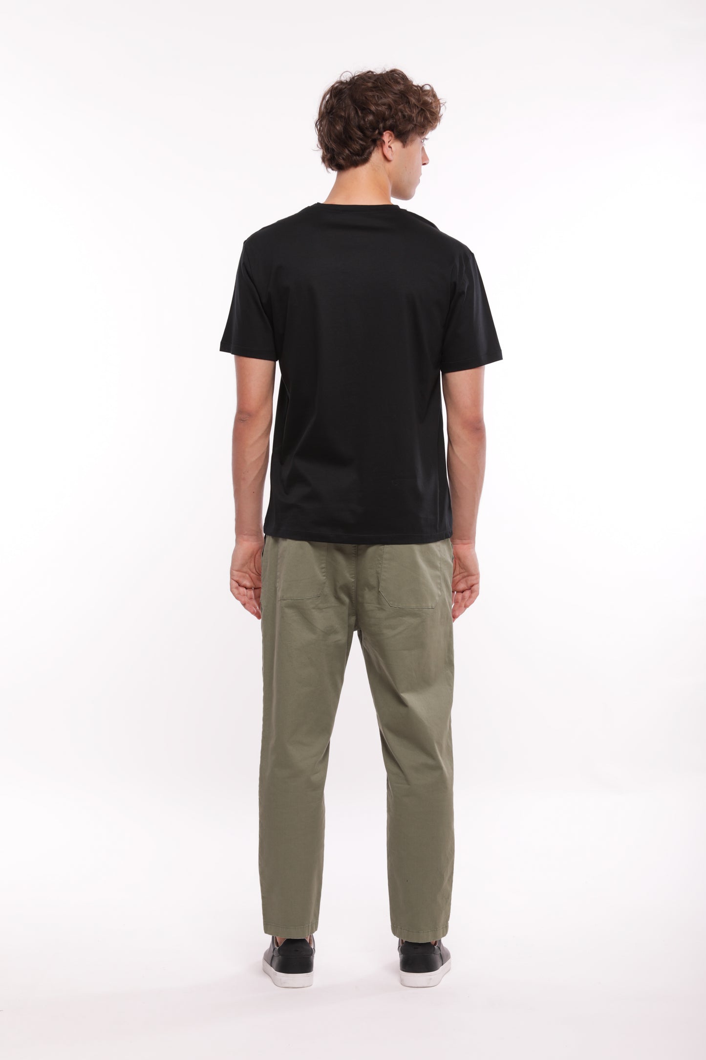 PANTALONI CON TASCONE IN GABARDINA