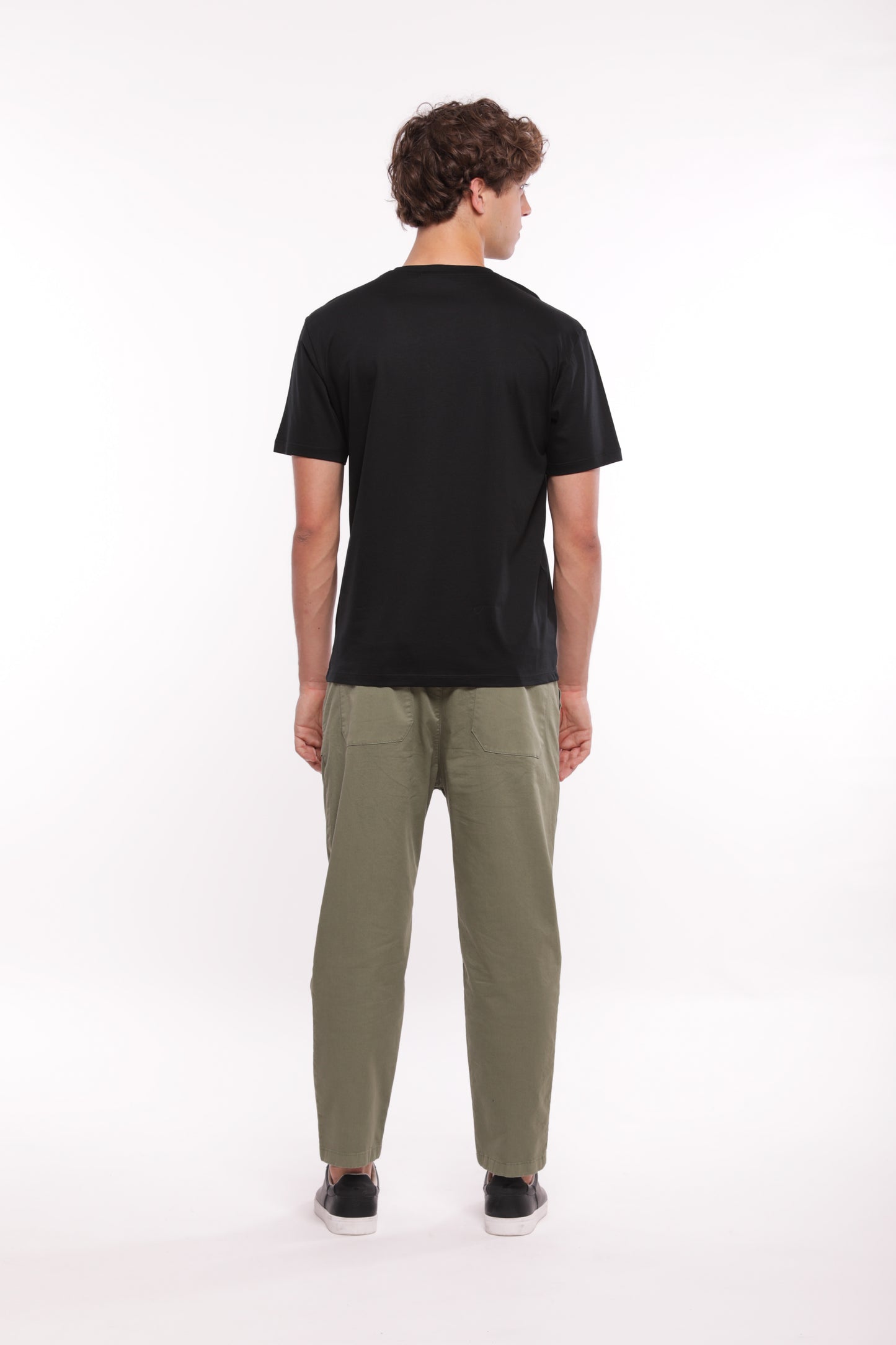 PANTALONI CON TASCONE IN GABARDINA