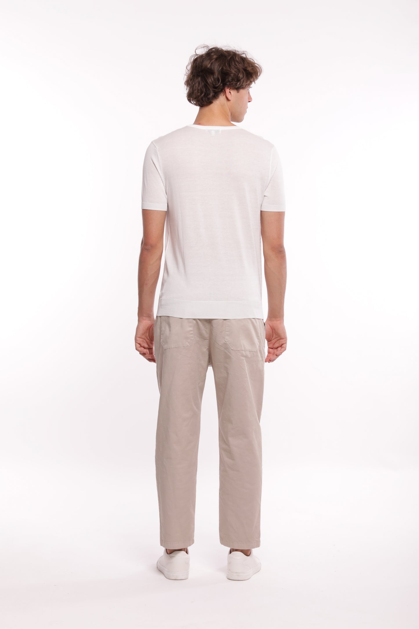 PANTALONI CON TASCONE IN GABARDINA