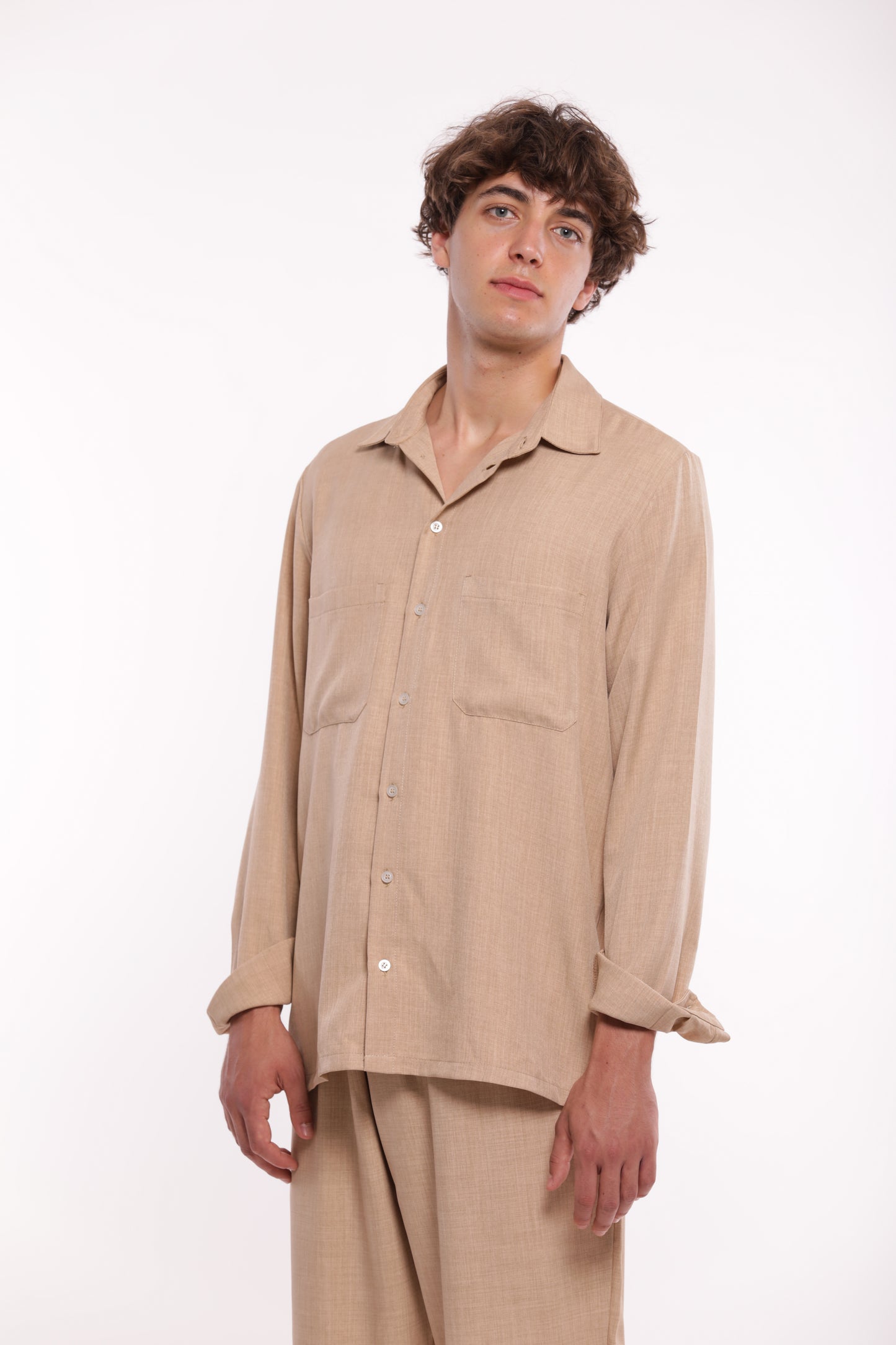 CAMICIA OVER COMPLETO CON DUE TASCONI