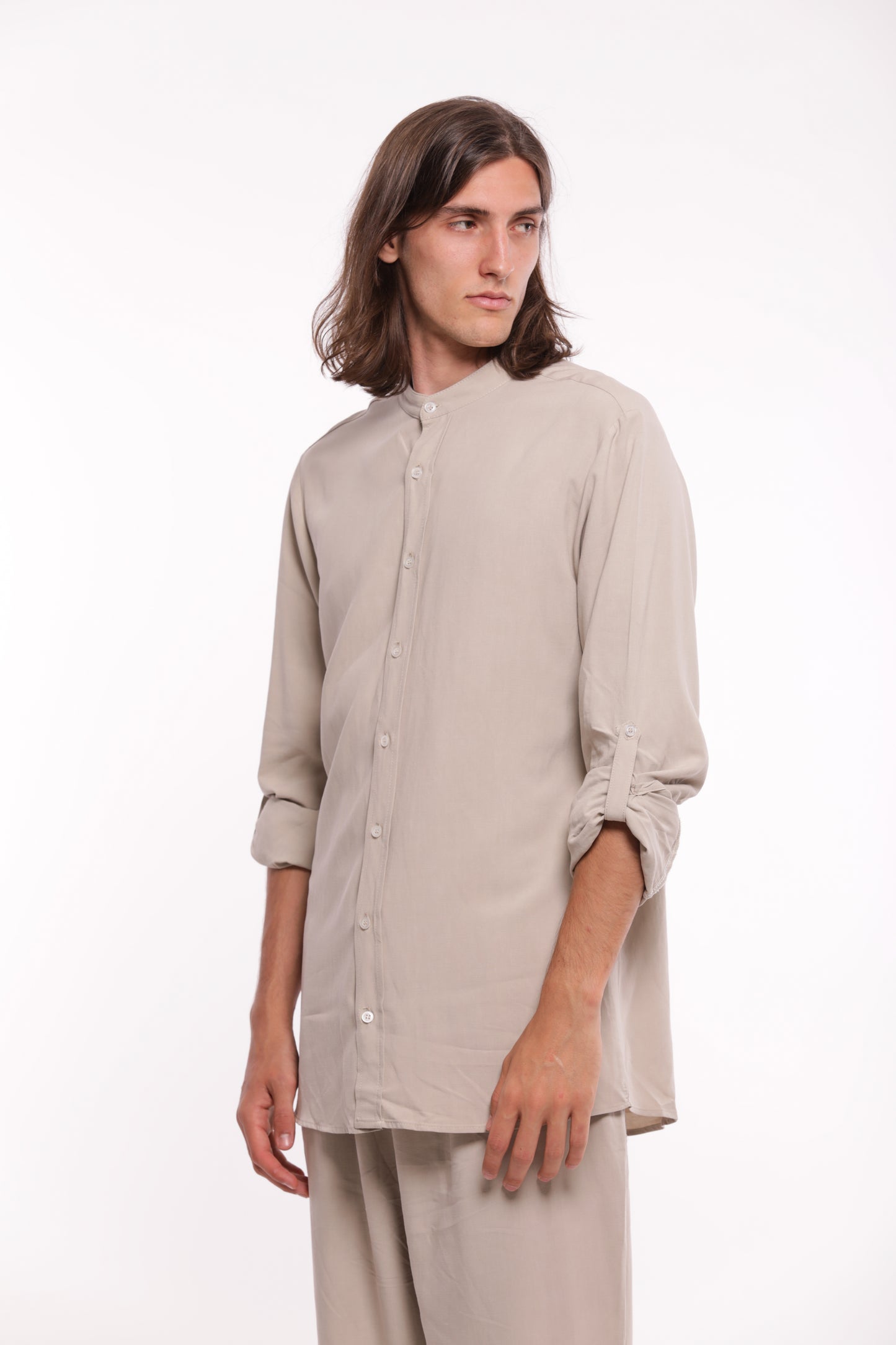 CAMICIA COLLO COREANO E ALAMARI