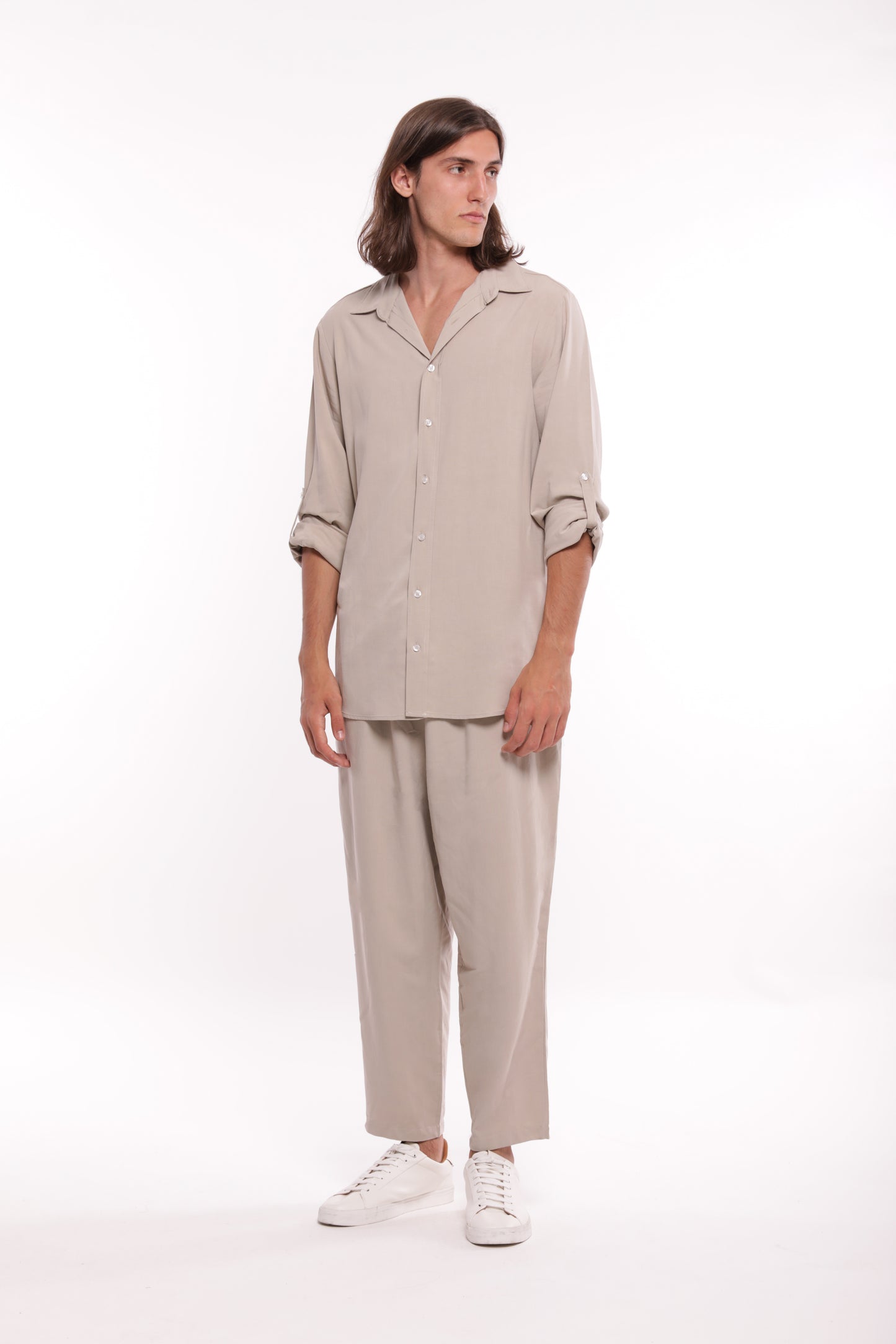 PANTALONE CON LACCIO A TONO