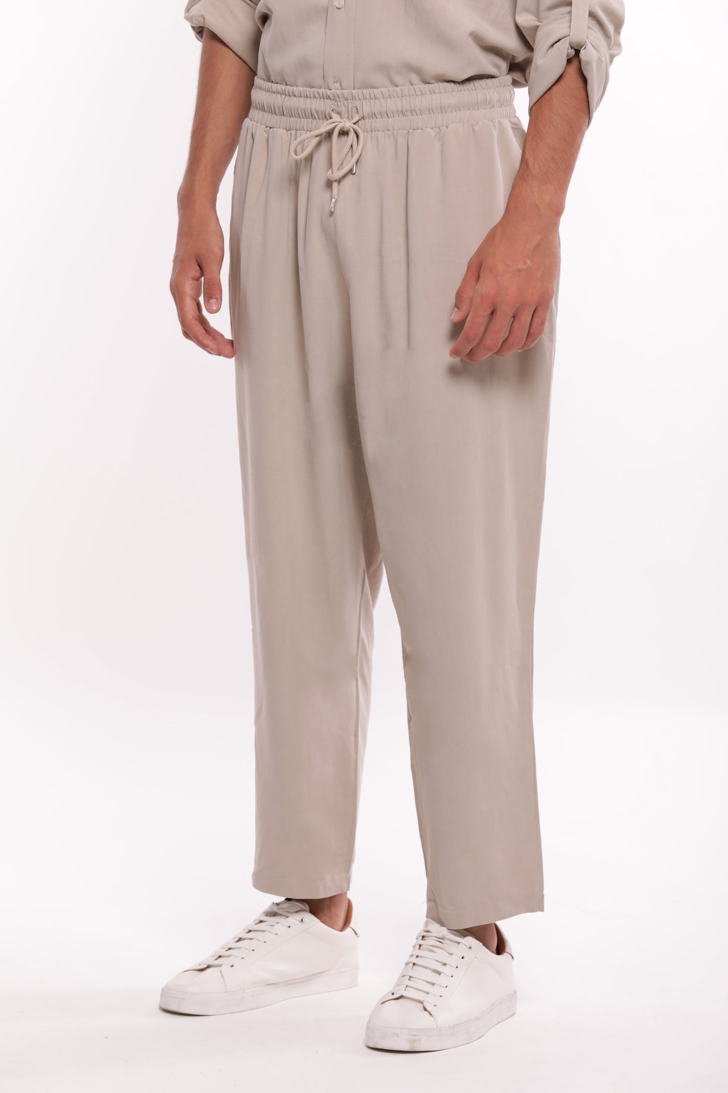 PANTALONE CON LACCIO A TONO