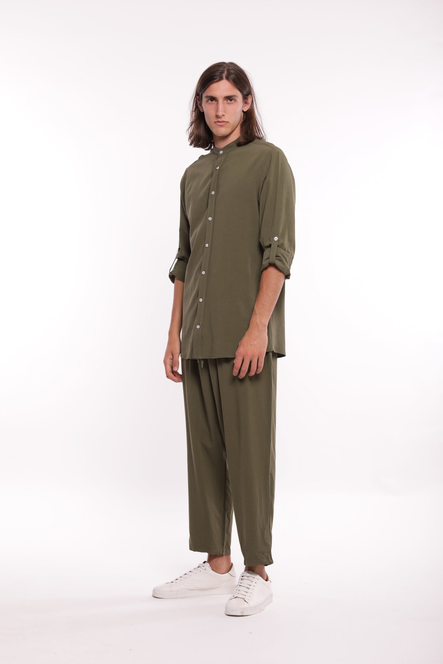 PANTALONE CON LACCIO A TONO