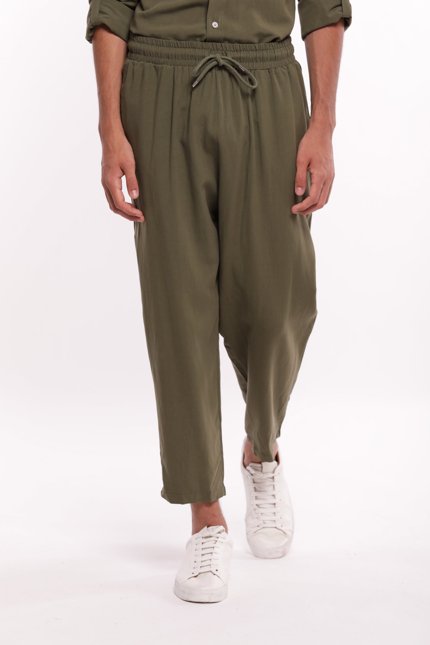 PANTALONE CON LACCIO A TONO