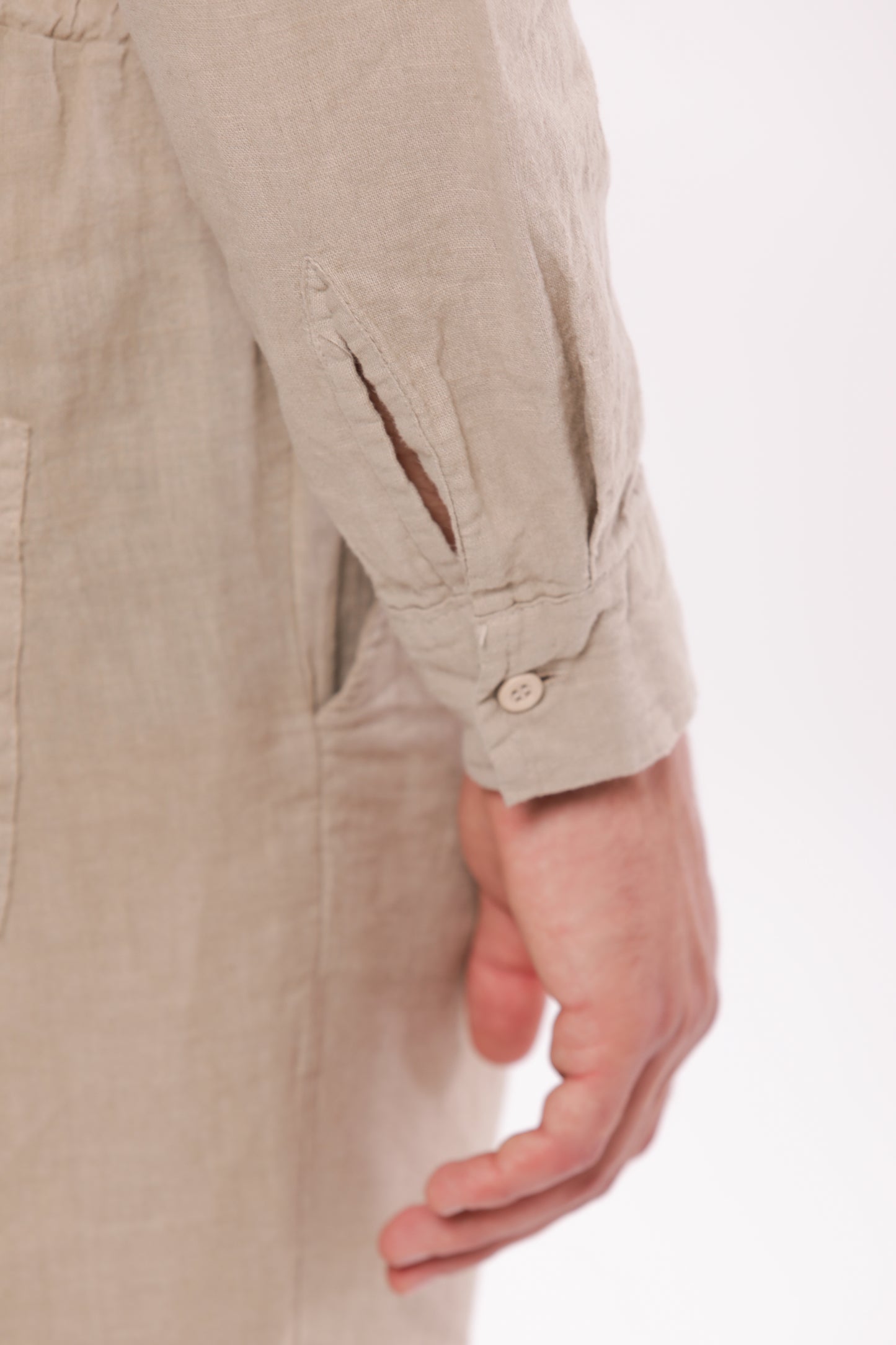CAMICIA IN LINO CON COLLO ALLA COREANA