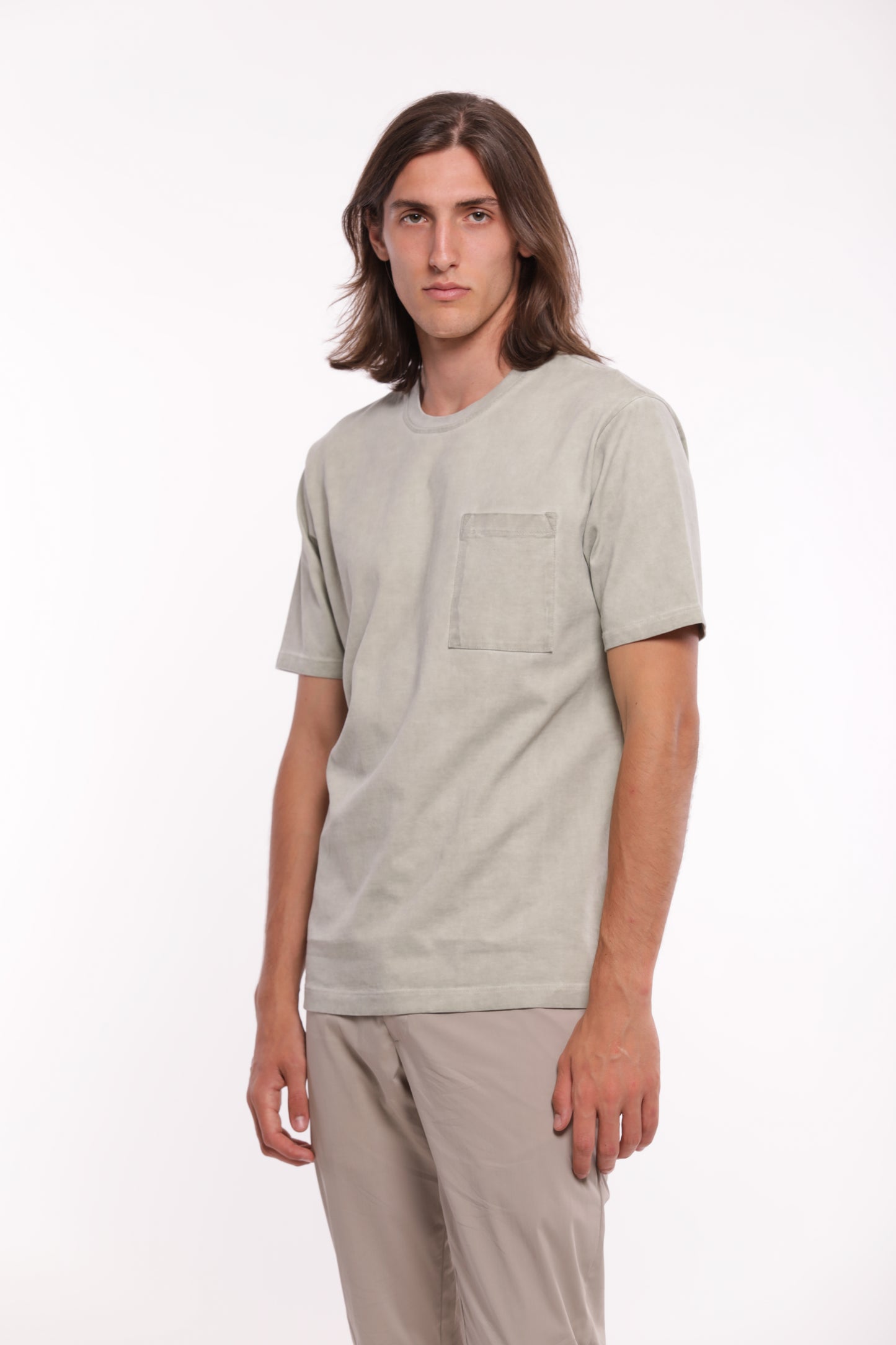 T-SHIRT GIROCOLLO CON TASCHINO