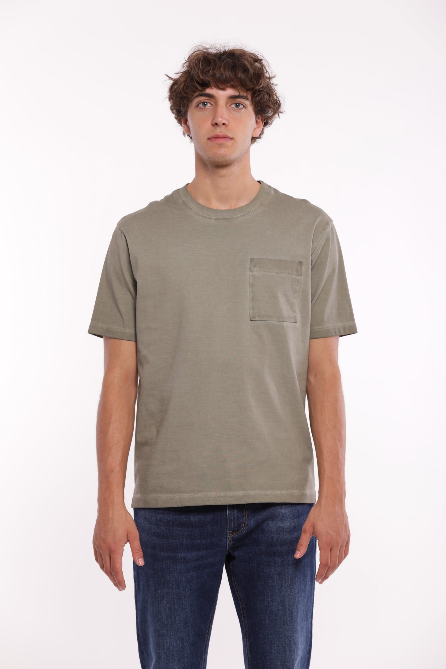 T-SHIRT GIROCOLLO CON TASCHINO