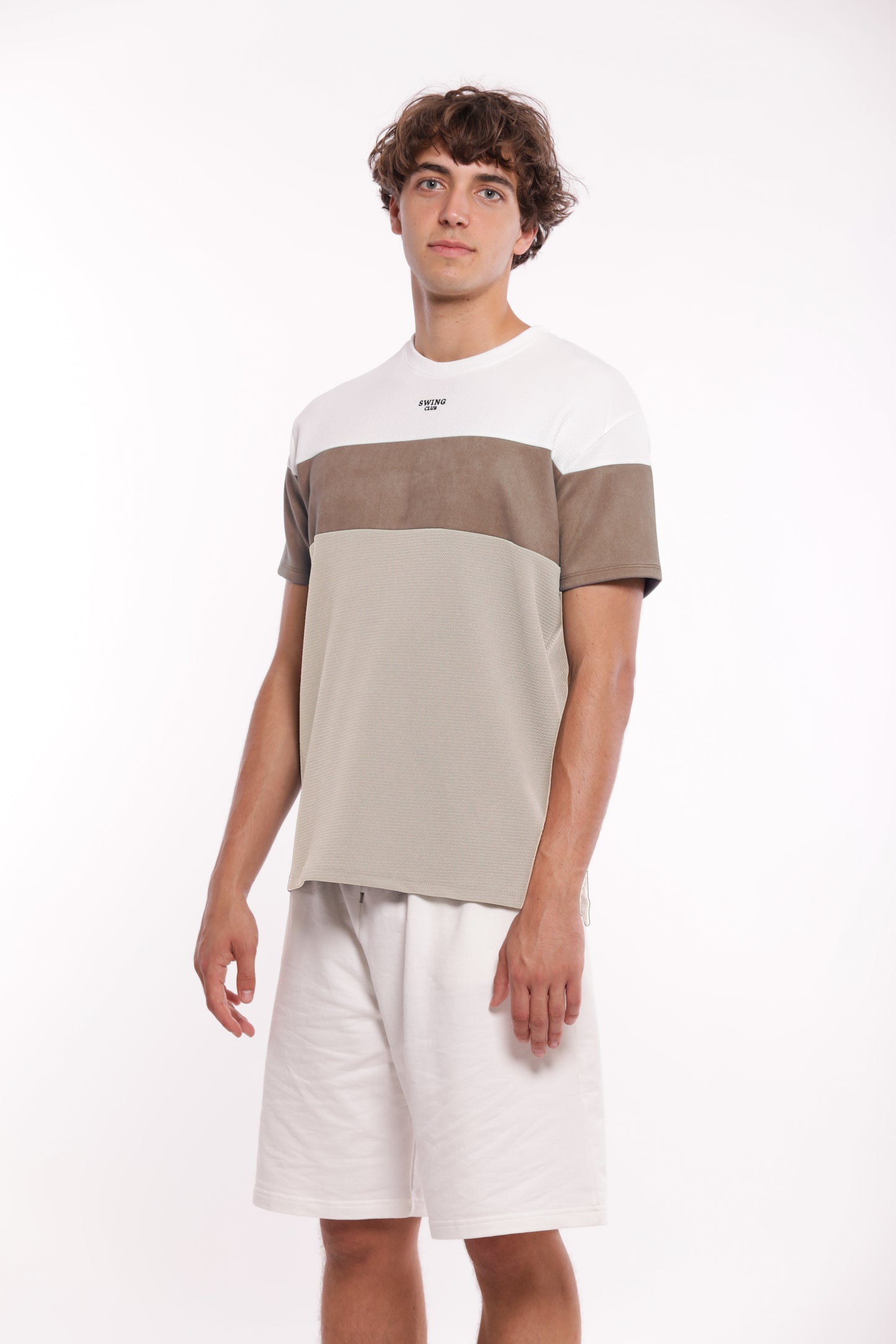 T-SHIRT SWING