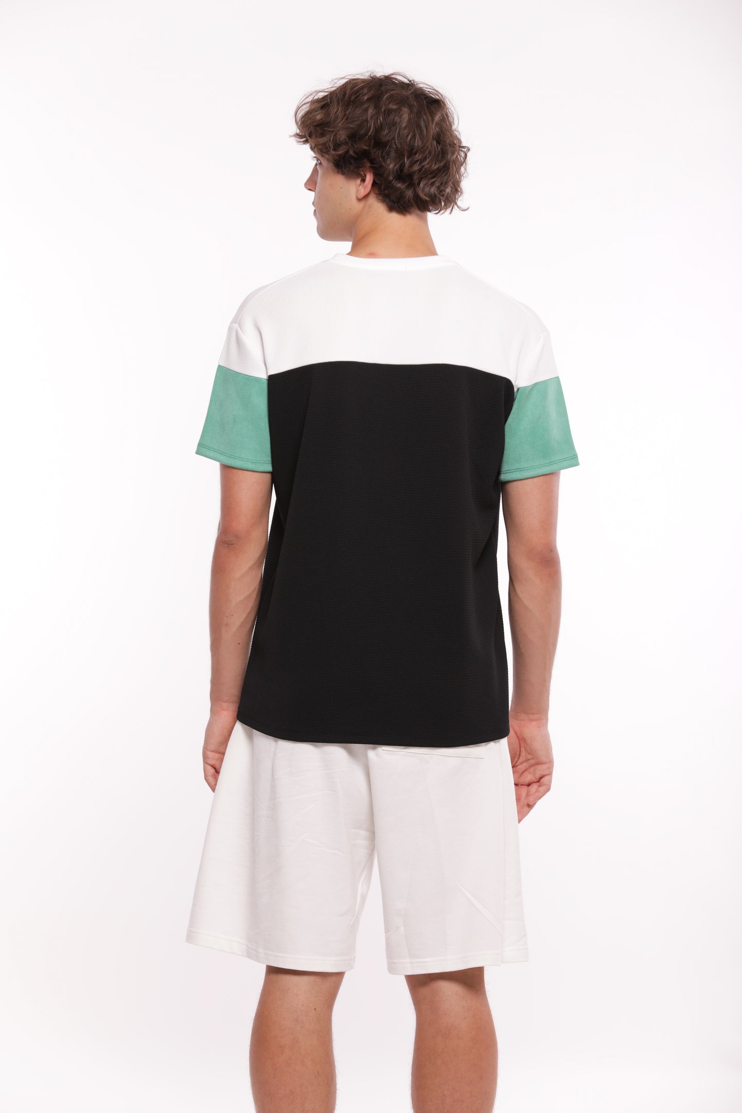 T-SHIRT SWING