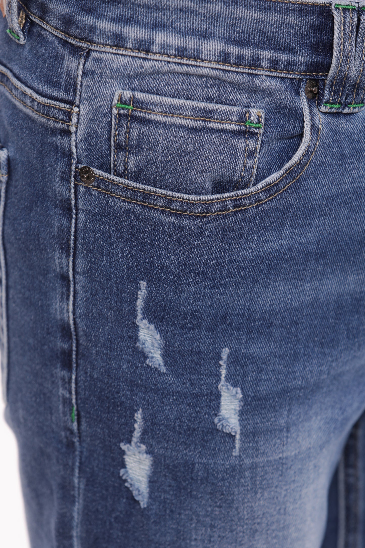 JEANS SLIM FIT CON STRAPPI