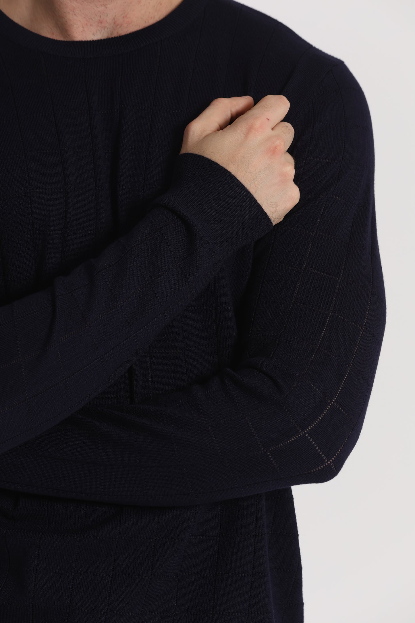 MAGLIA GIROCOLLO CON MOTIVO