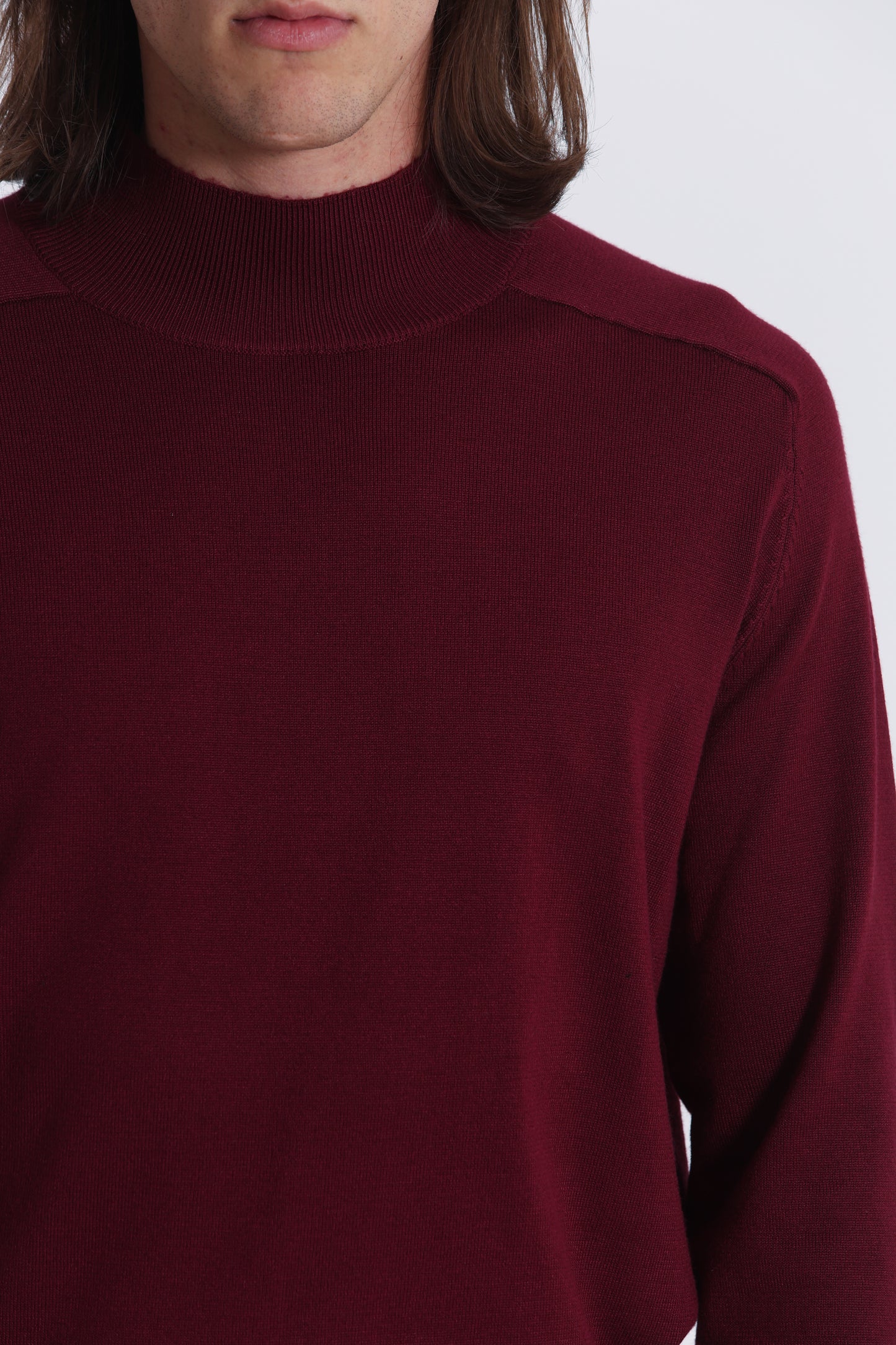 PULLOVER IN MAGLIA A MEZZO COLLO IN TINTA UNITA