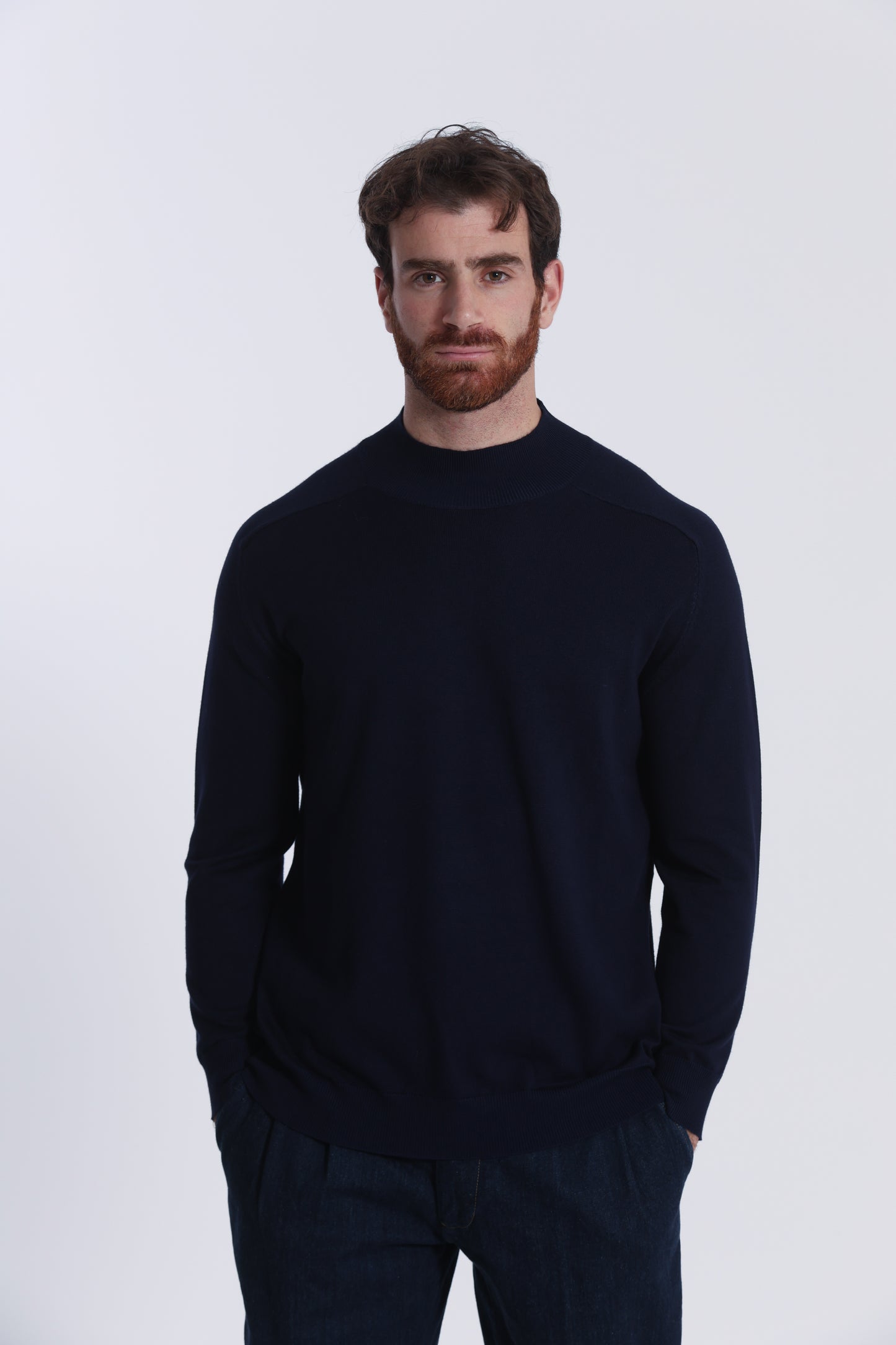 PULLOVER IN MAGLIA A MEZZO COLLO IN TINTA UNITA