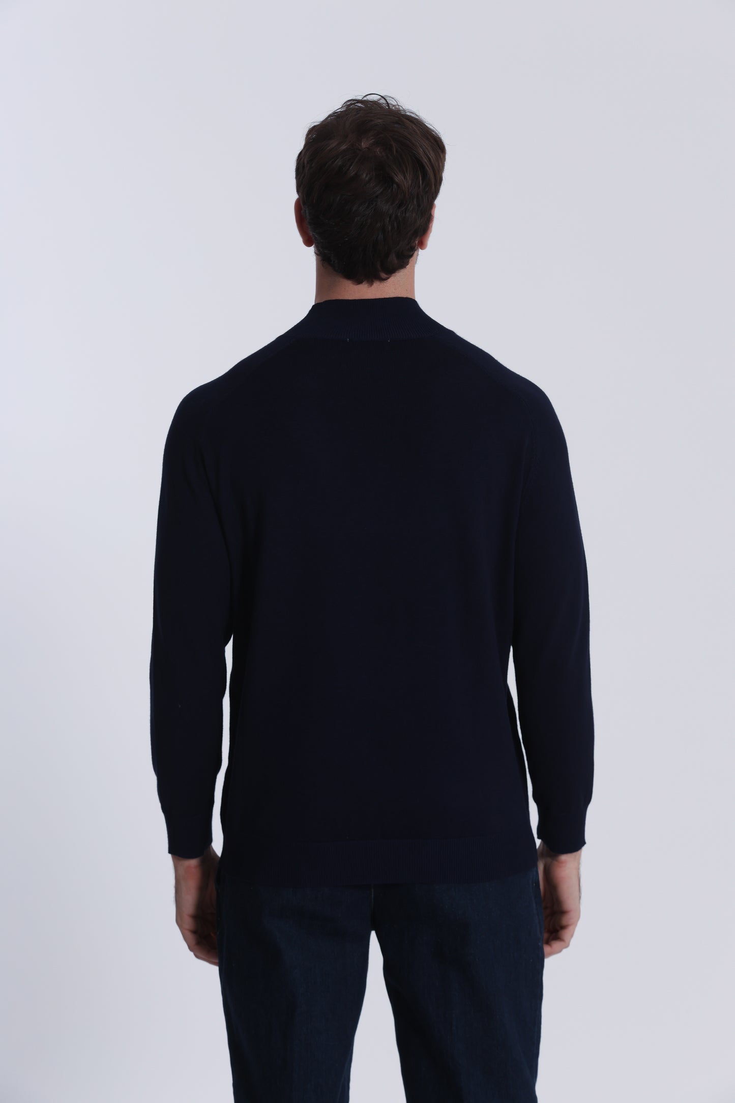 PULLOVER IN MAGLIA A MEZZO COLLO IN TINTA UNITA