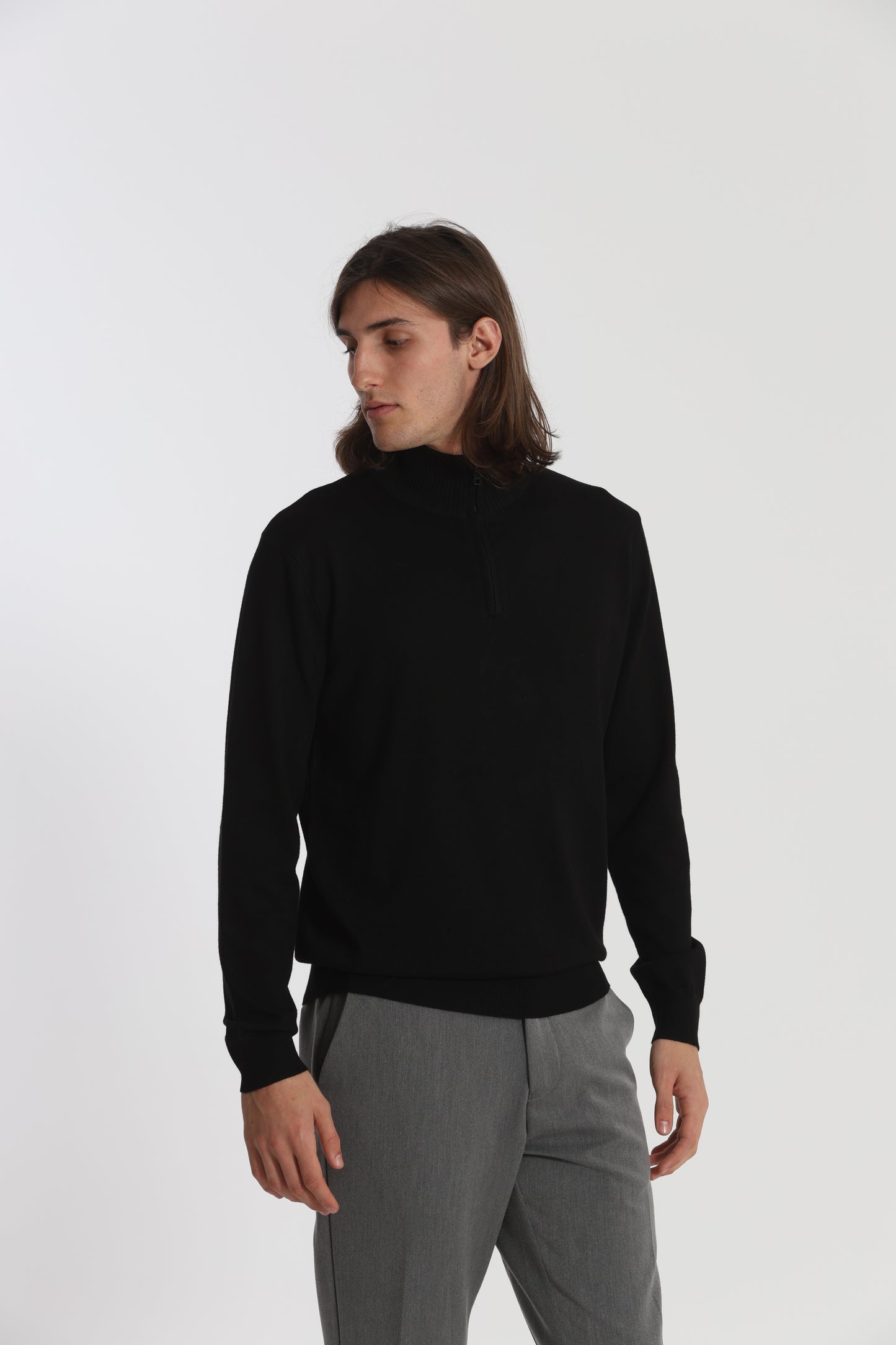 PULLOVER IN MAGLIA CON ZIP