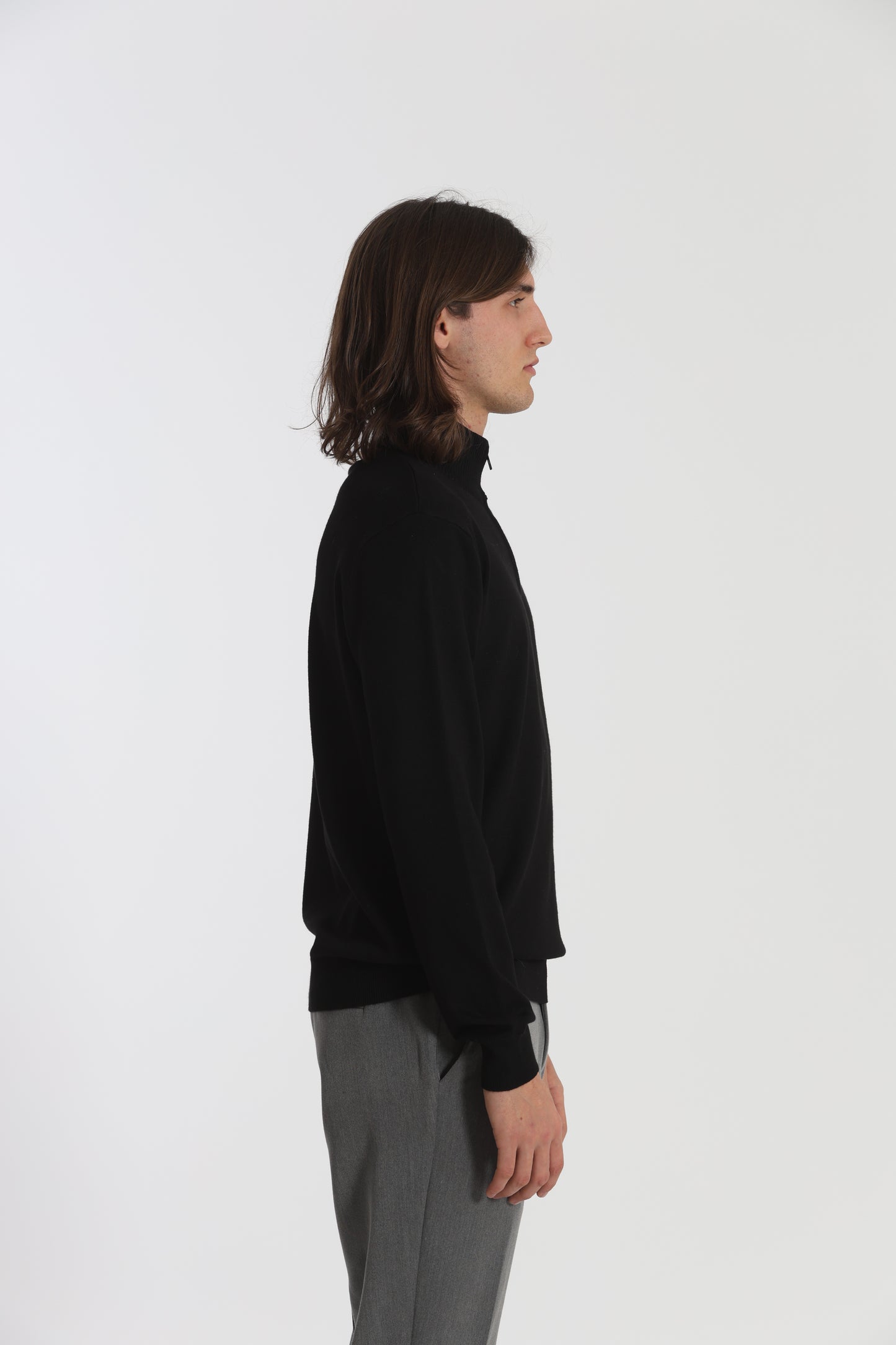 PULLOVER IN MAGLIA CON ZIP