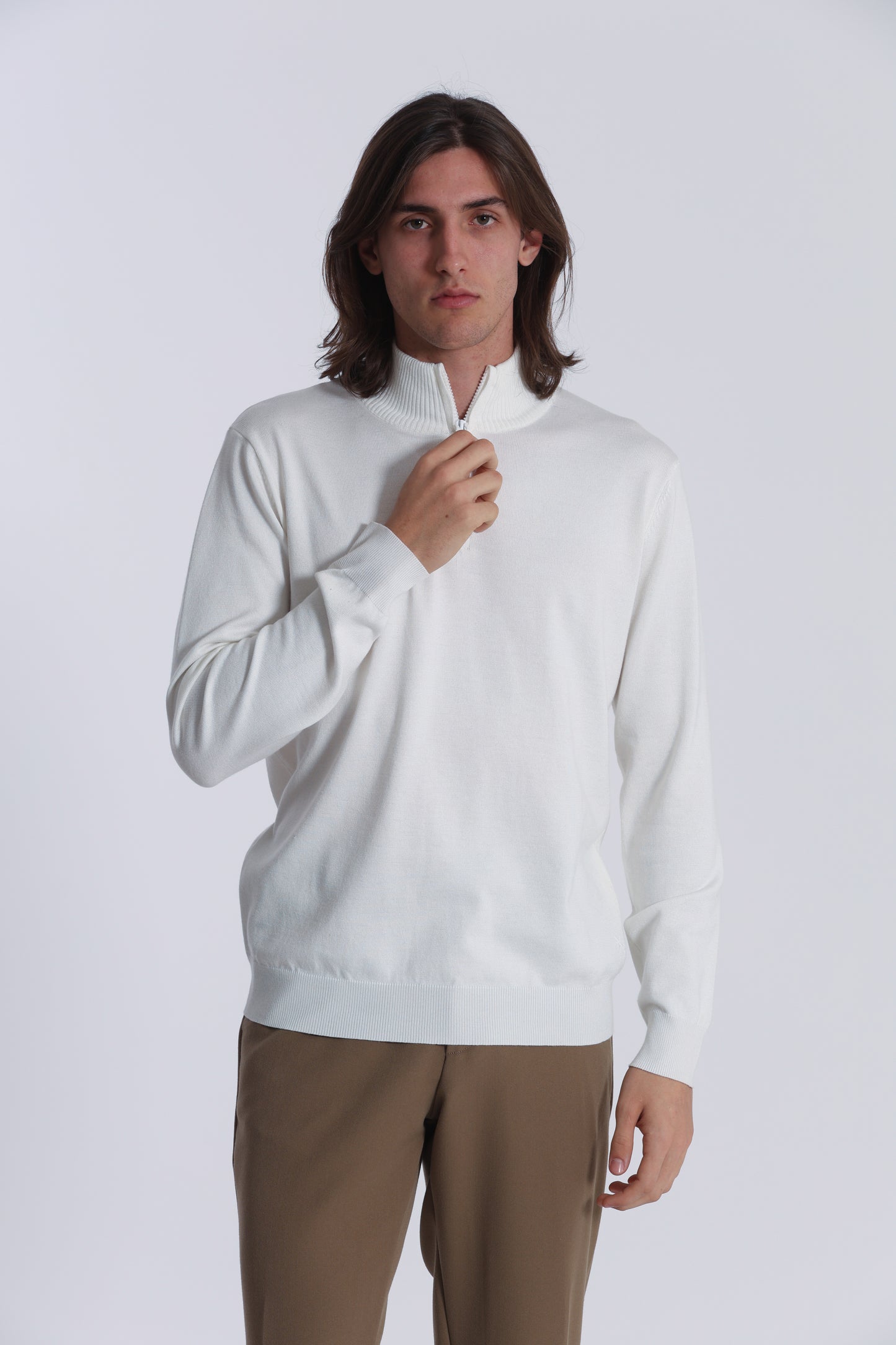 PULLOVER IN MAGLIA CON ZIP