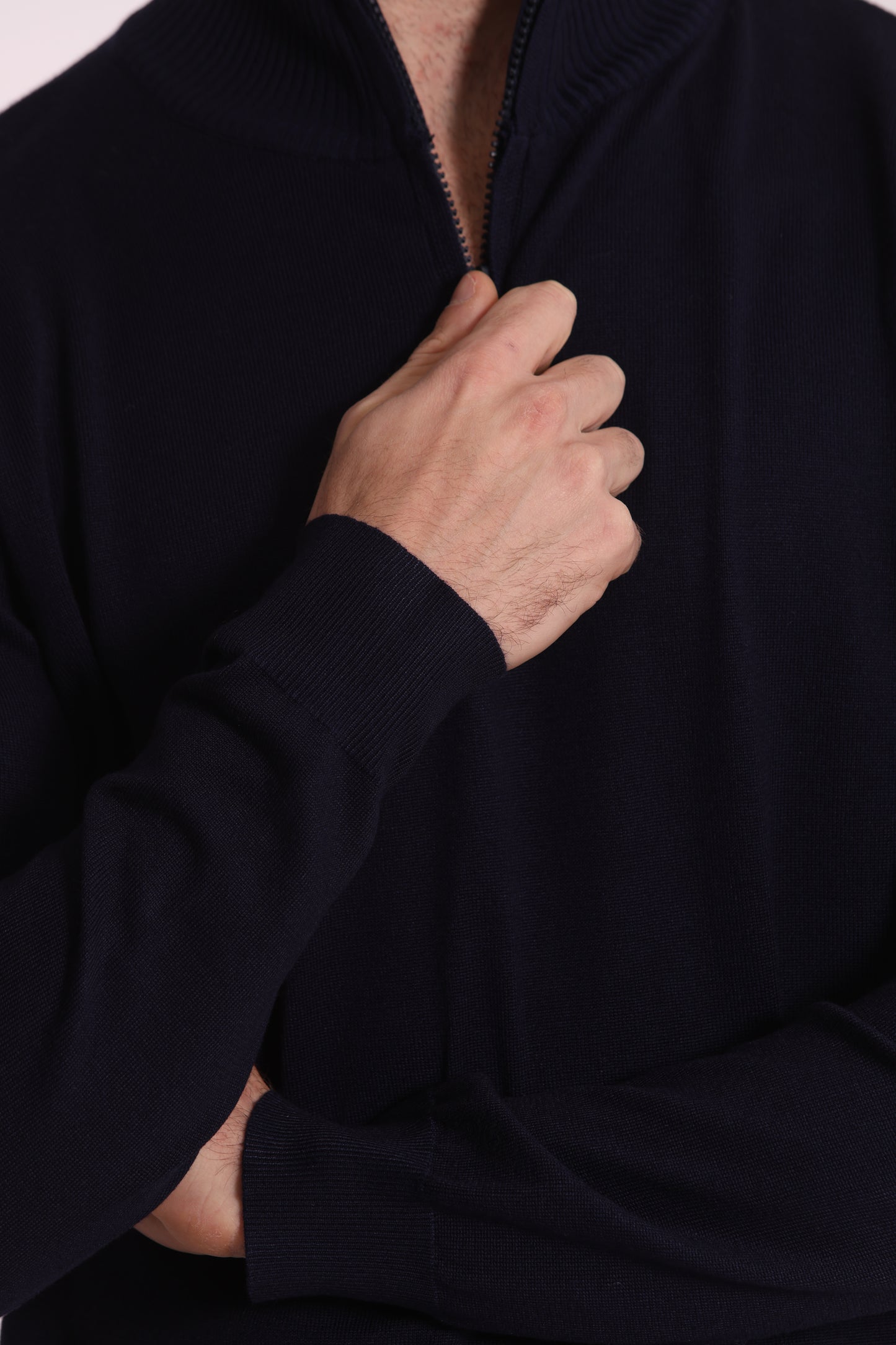 PULLOVER IN MAGLIA CON ZIP
